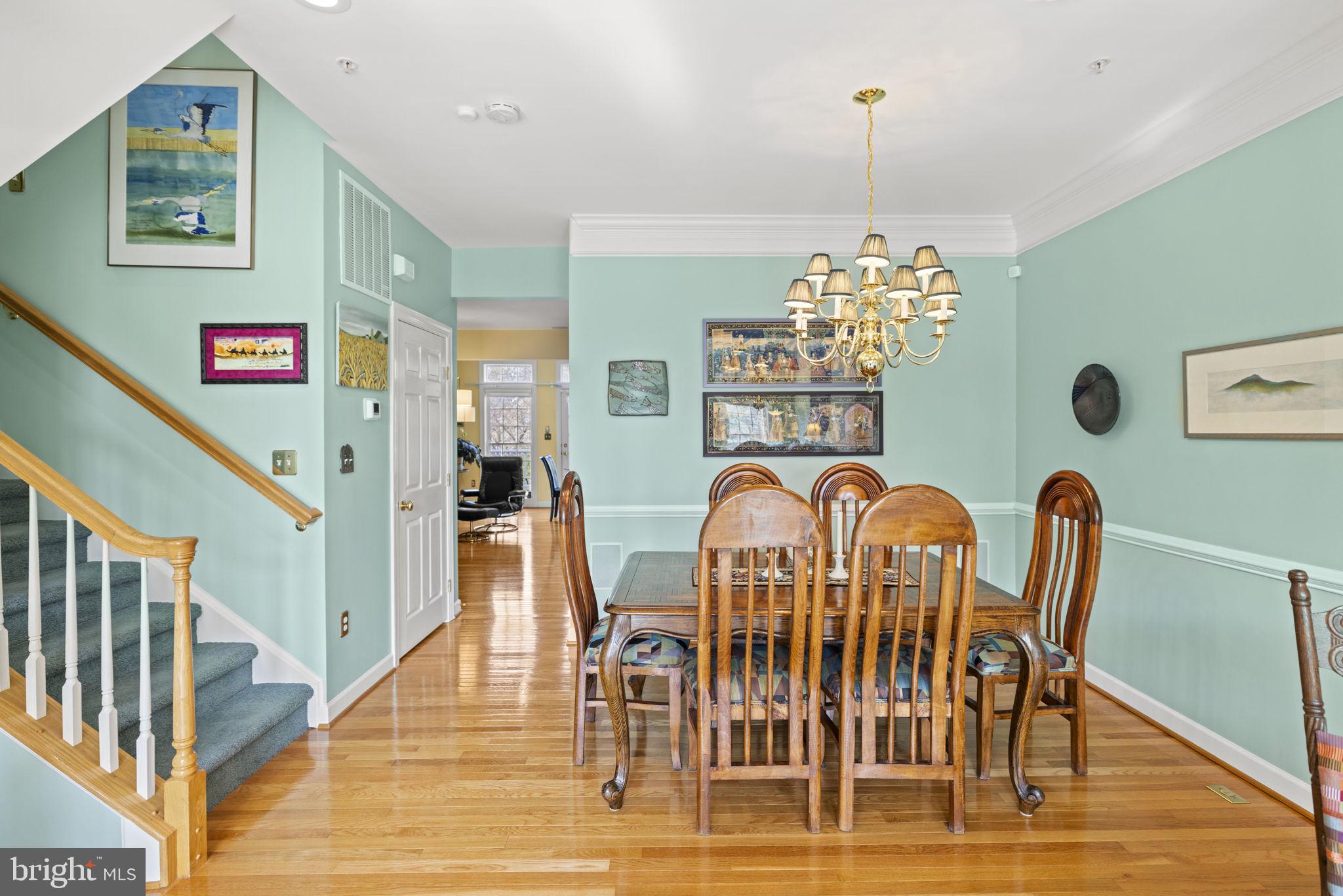 MONTGOMERY WHITE OAK - Residential