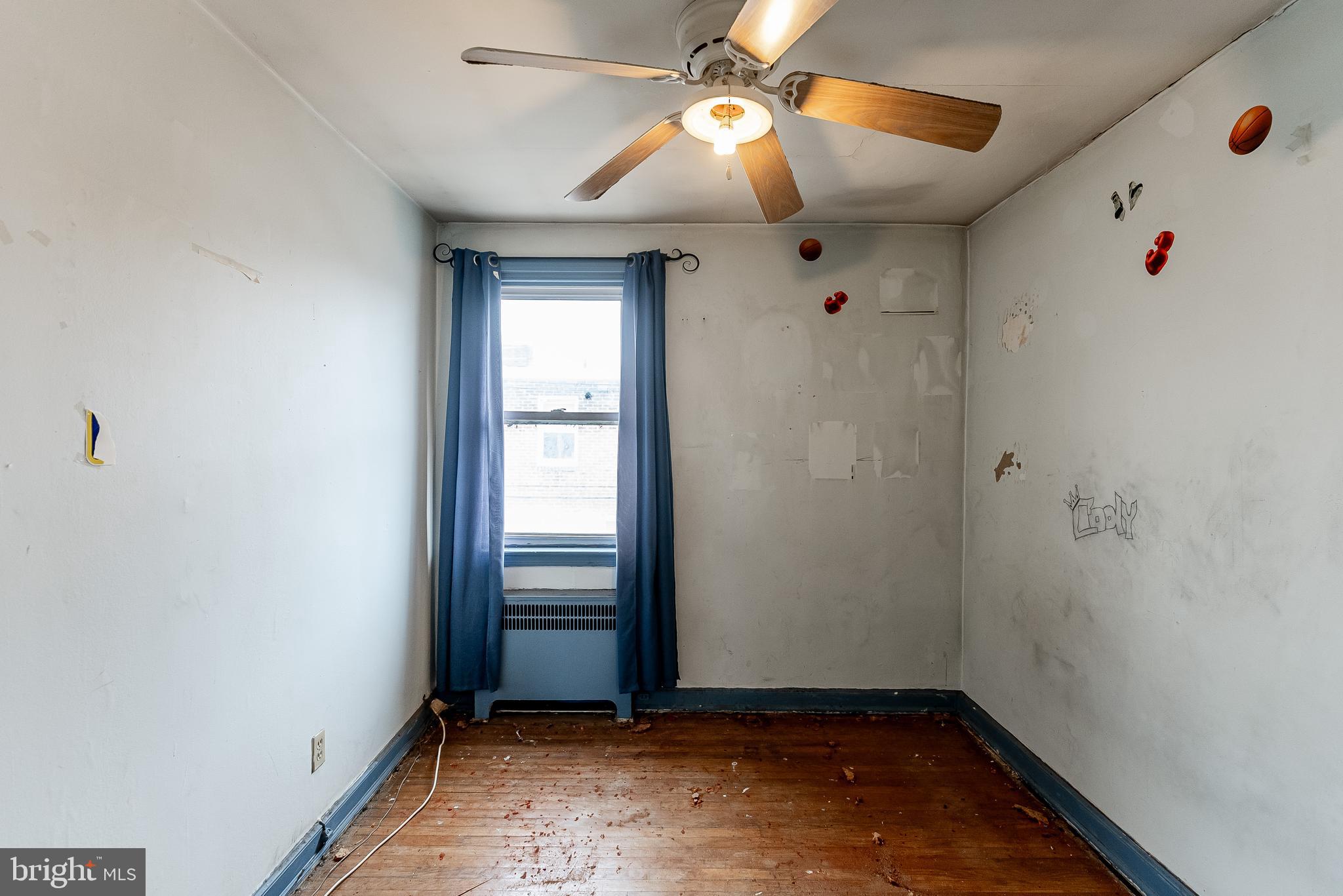 MAYFAIR (EAST) - Residential