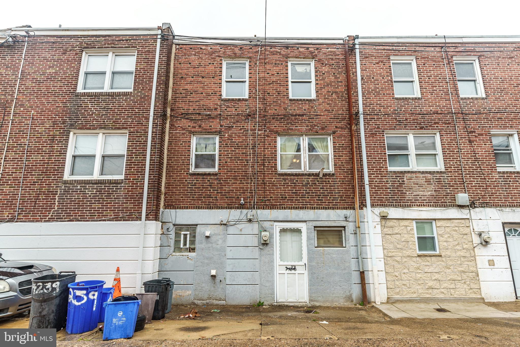 MAYFAIR (EAST) - Residential
