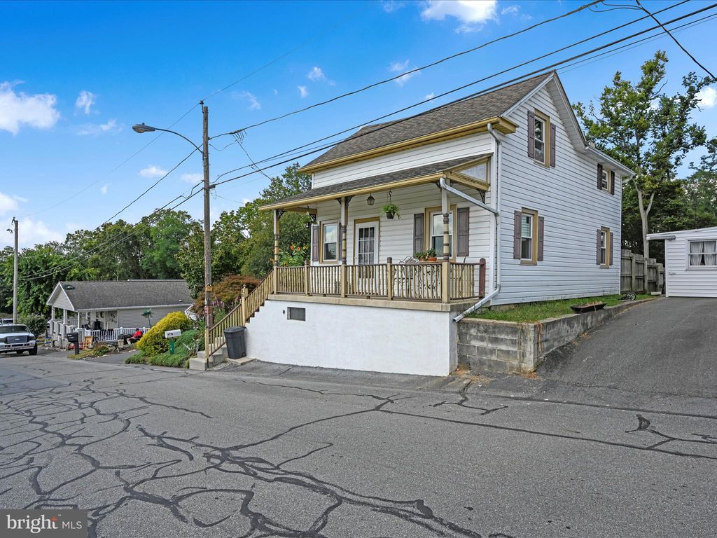 Photo of 18 Elizabeth Street, WASHINGTON BORO, PA 17582 (MLS # PALA2075864)