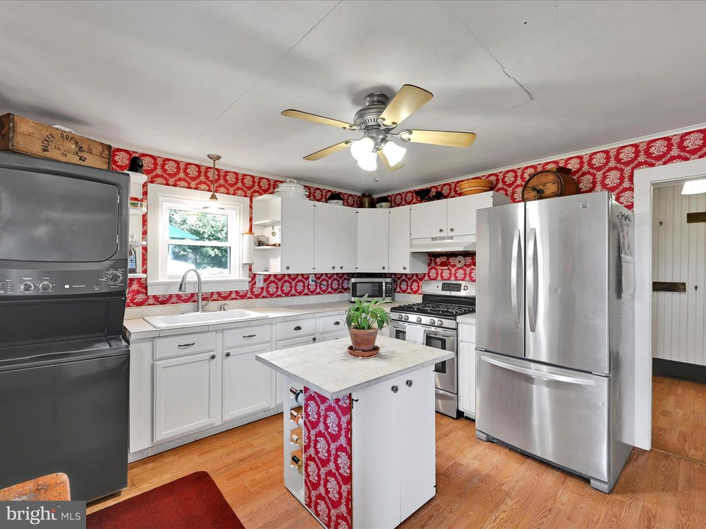 Photo of 18 Elizabeth Street, WASHINGTON BORO, PA 17582 (MLS # PALA2075864)
