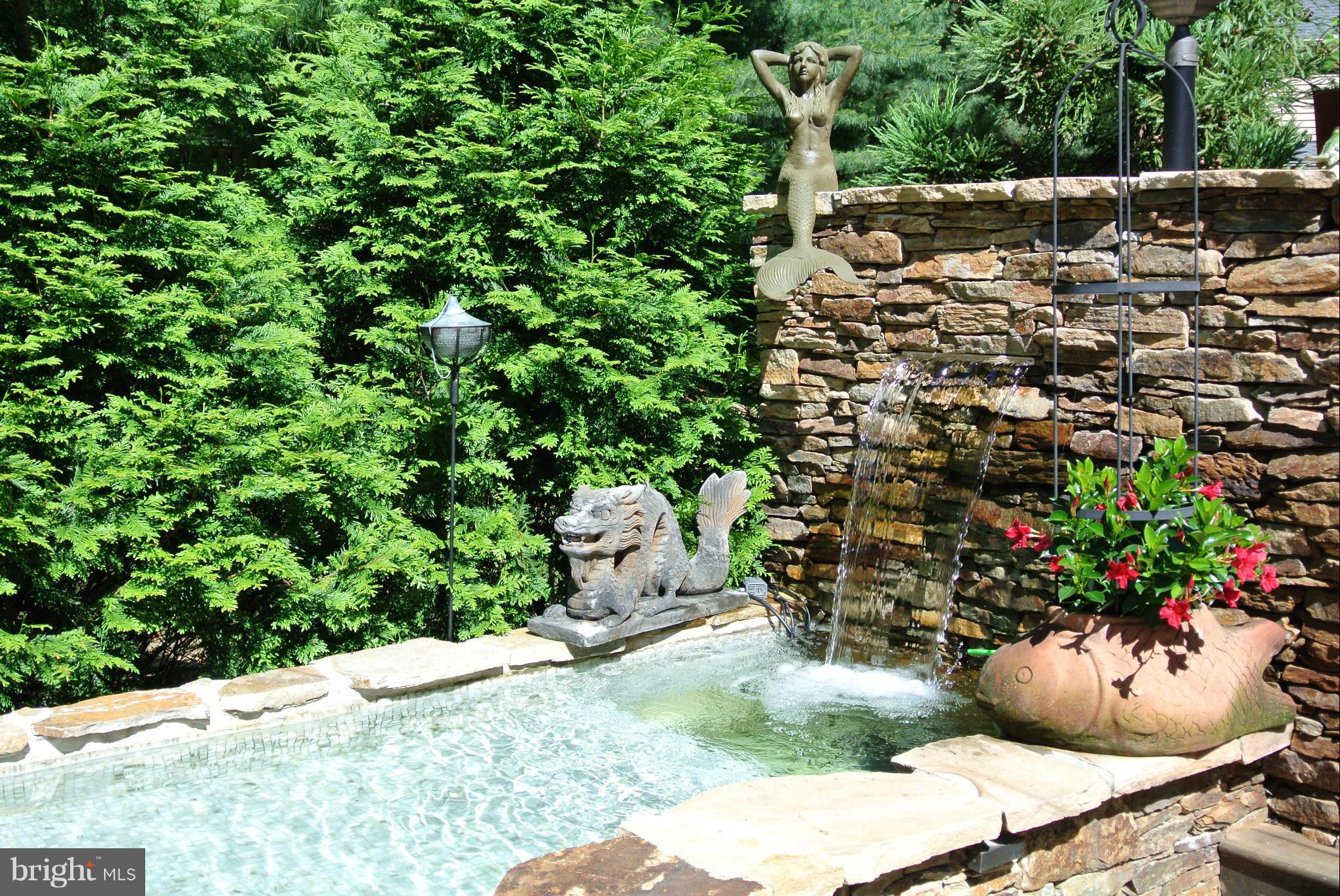 PEBBLE CREEK - Residential Lease