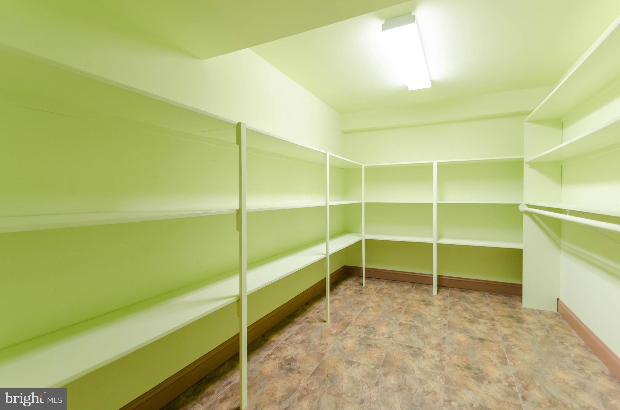 PEBBLE CREEK - Residential Lease