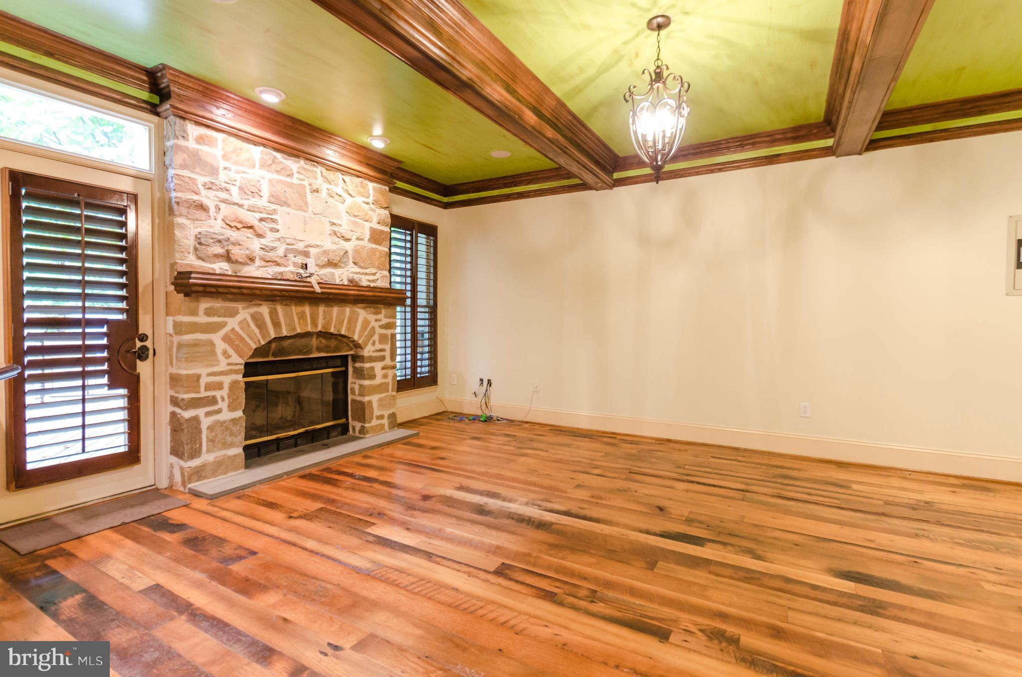 PEBBLE CREEK - Residential Lease