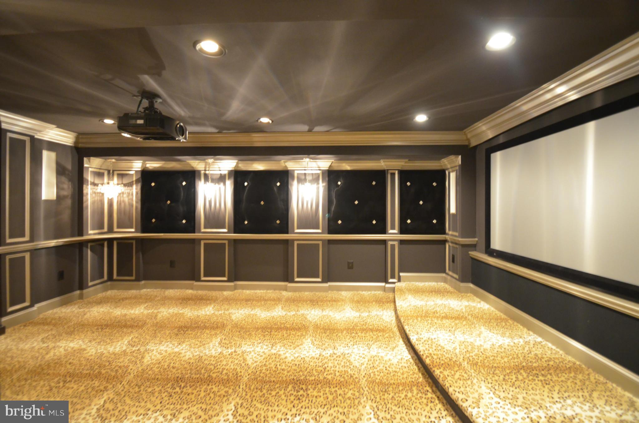 PEBBLE CREEK - Residential Lease