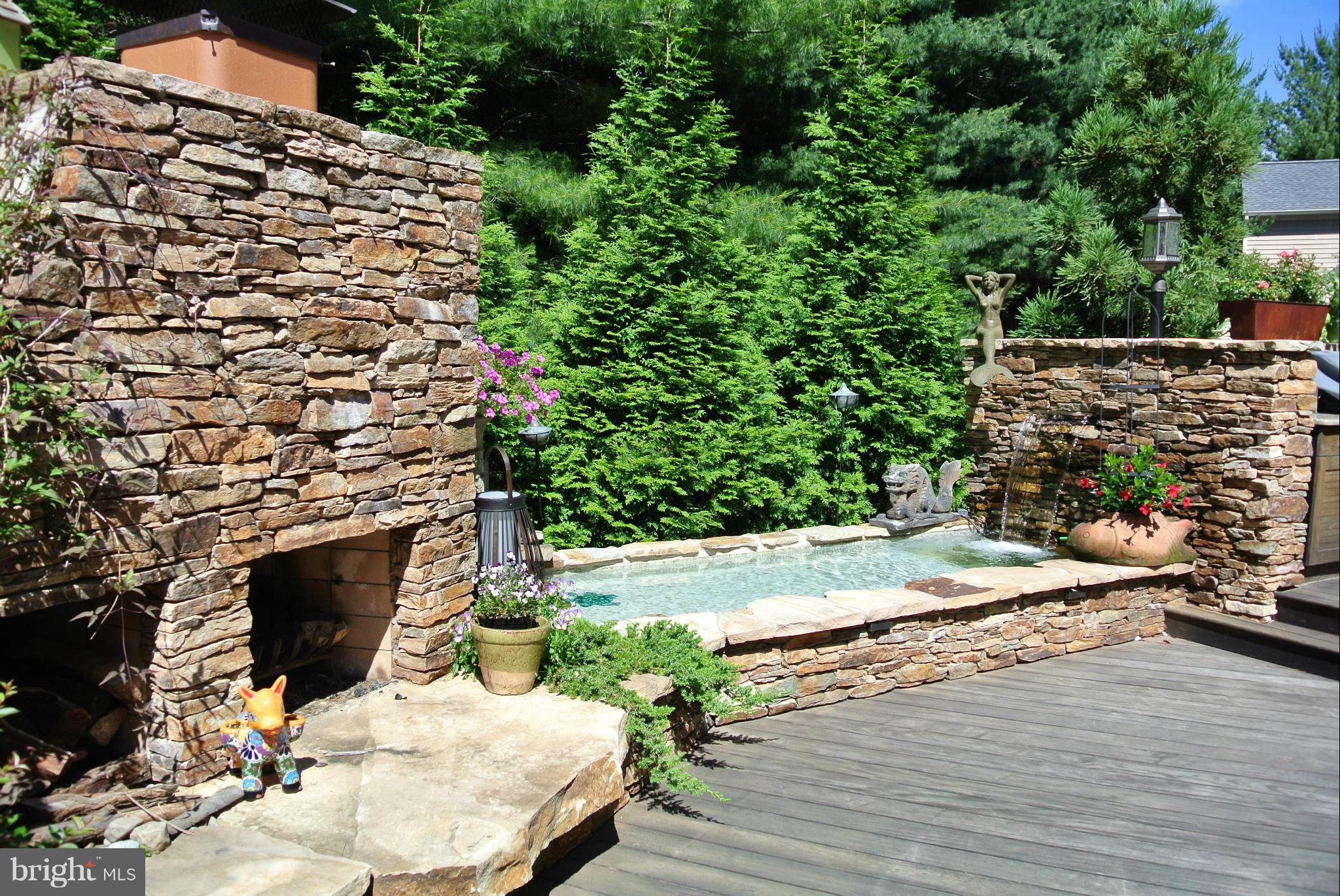 PEBBLE CREEK - Residential Lease