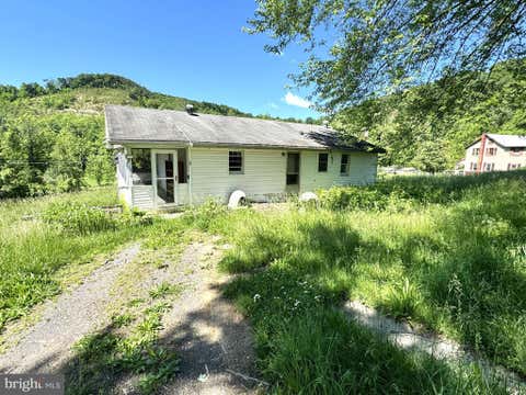 Homes For Sale - 373 Strodes Run Road<br/> Mifflin County, LEWISTOWN, PA 17044