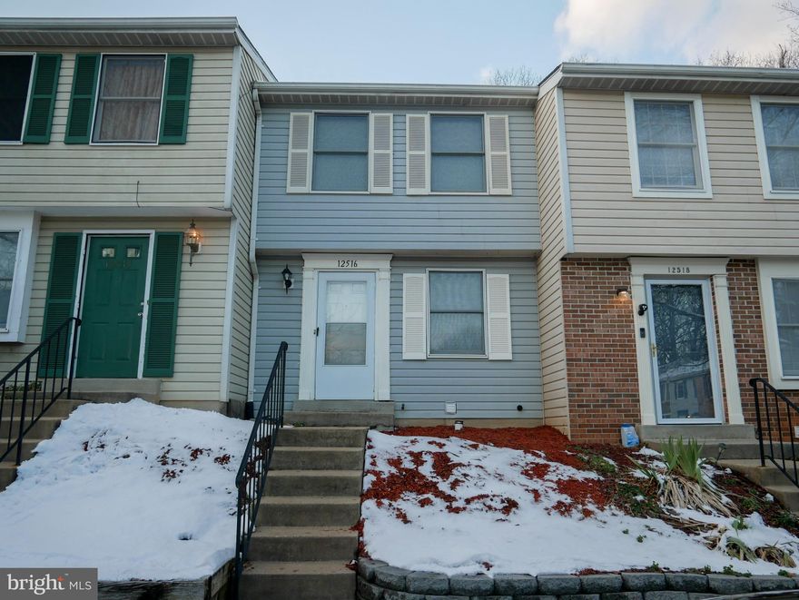 Appointment only please. Dog in property. Quaint 2 bedroom townhome. Great start home for first time first buyer. Deck leads out to small playground. Ample basement space. Excellent location with easy access to EVERYTHING you need and want: Shopping centers, swimming pool, tennis, jogging trails, the lake off Wisteria Drive, schools, Montgomery College, Dept Of Energy, NIST & NIH., Holy Cross Germantown Hospital, Fairfax Medical, Ride-on bus, 5 min drive to MARC train - Germantown station. Easy commute to Gaithersburg, Rockville, Bethesda, and Washington D.C
*disclosure: seller is licensed real estate agent.