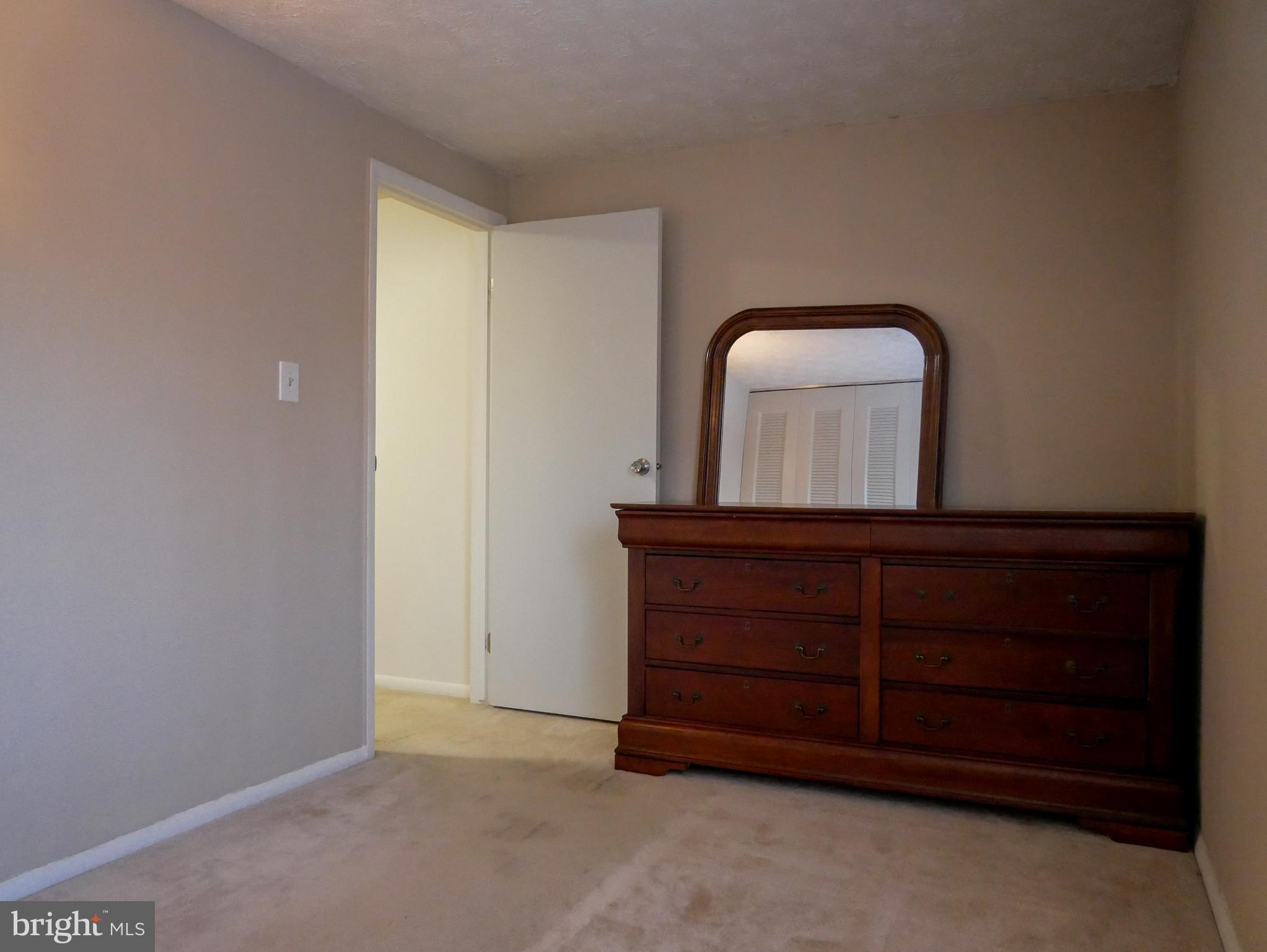 GUNNERS LAKE VILLAGE - Residential