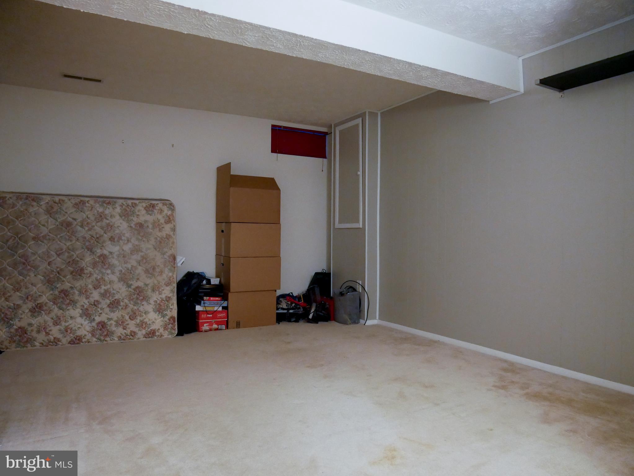 GUNNERS LAKE VILLAGE - Residential