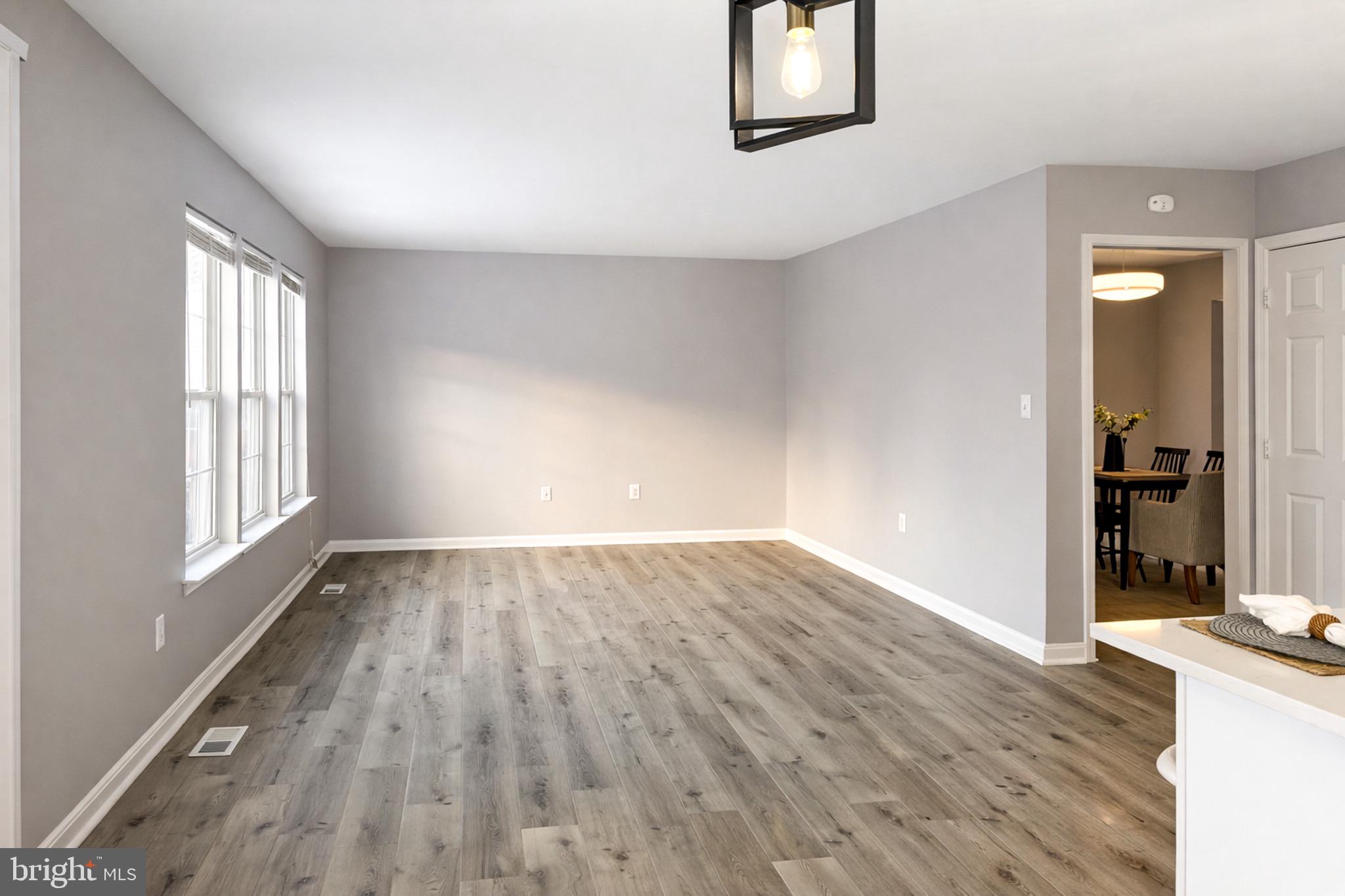 LYONSWOOD SOUTH - Residential