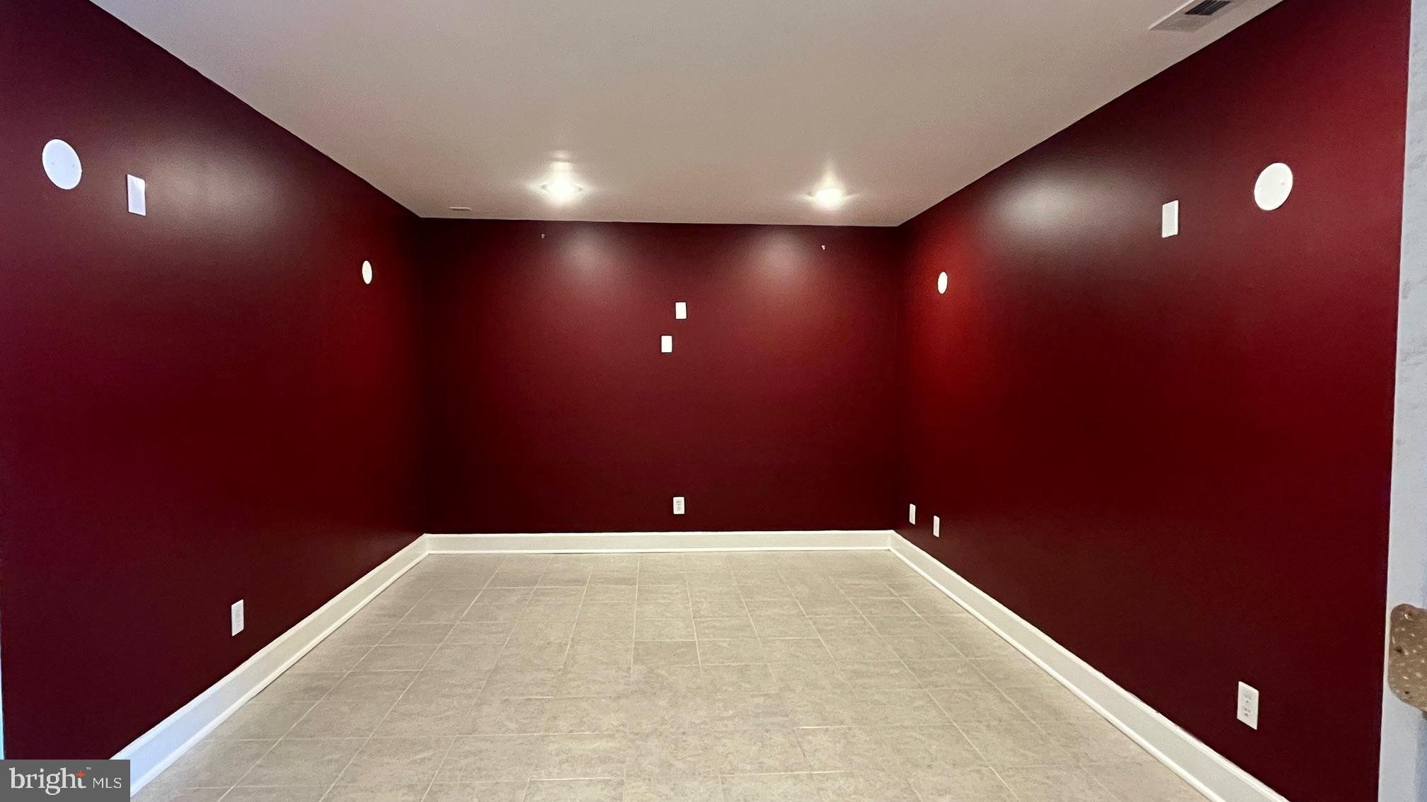 LYONSWOOD SOUTH - Residential