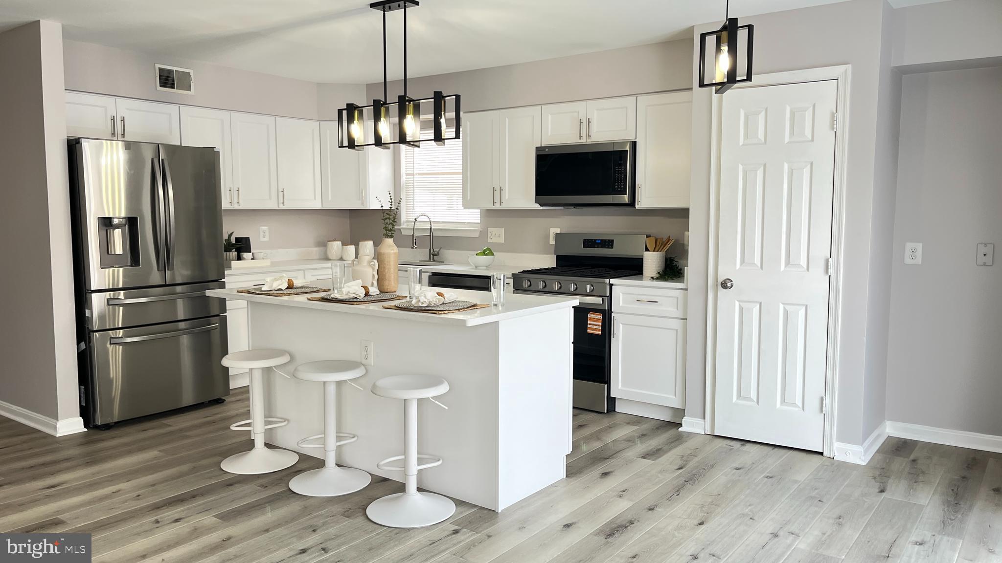 LYONSWOOD SOUTH - Residential