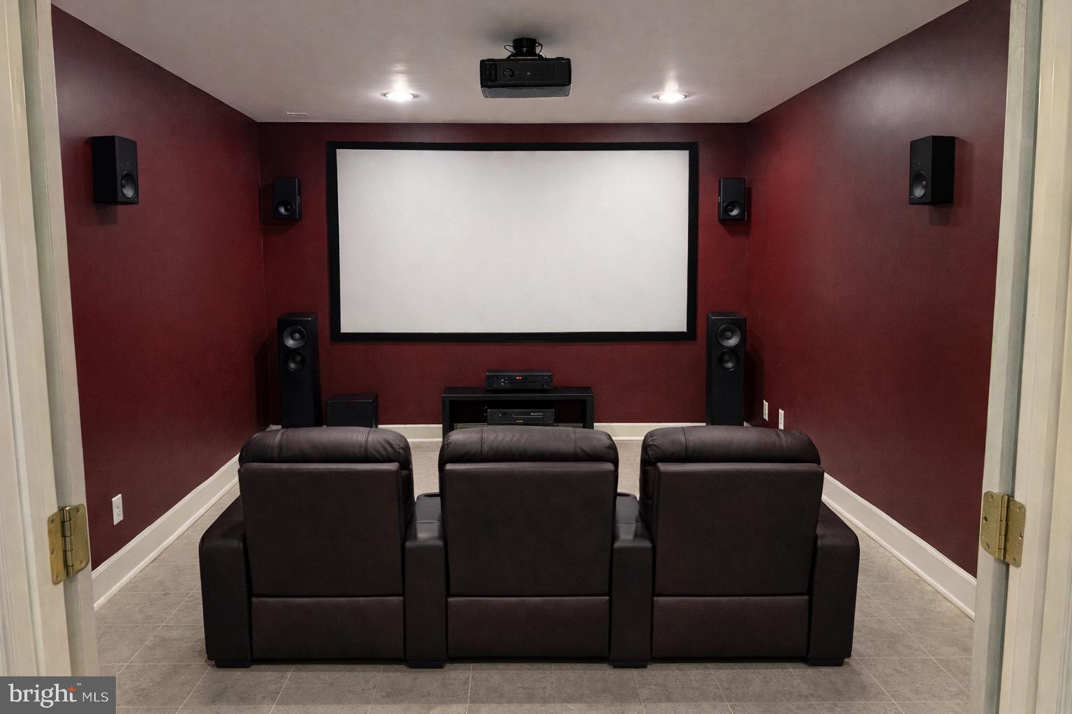 LYONSWOOD SOUTH - Residential