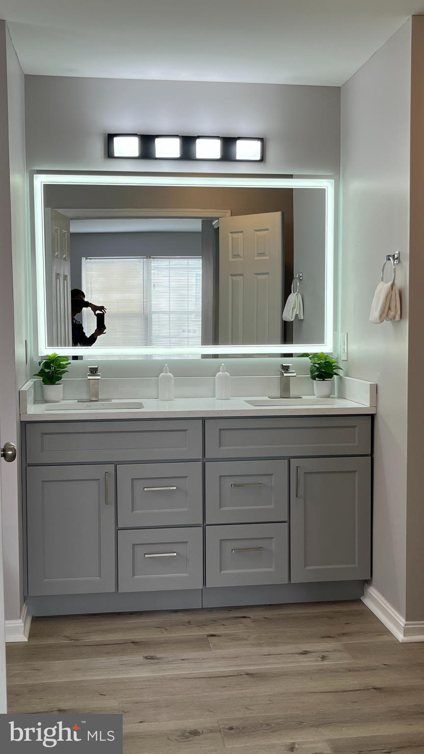 LYONSWOOD SOUTH - Residential