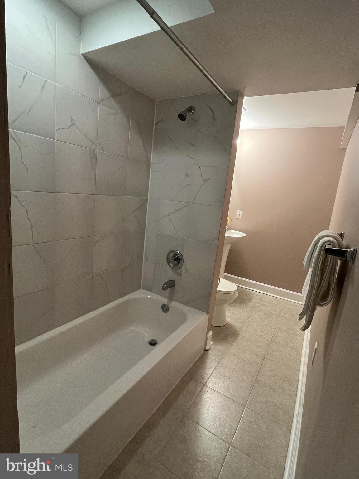 LYONSWOOD SOUTH - Residential