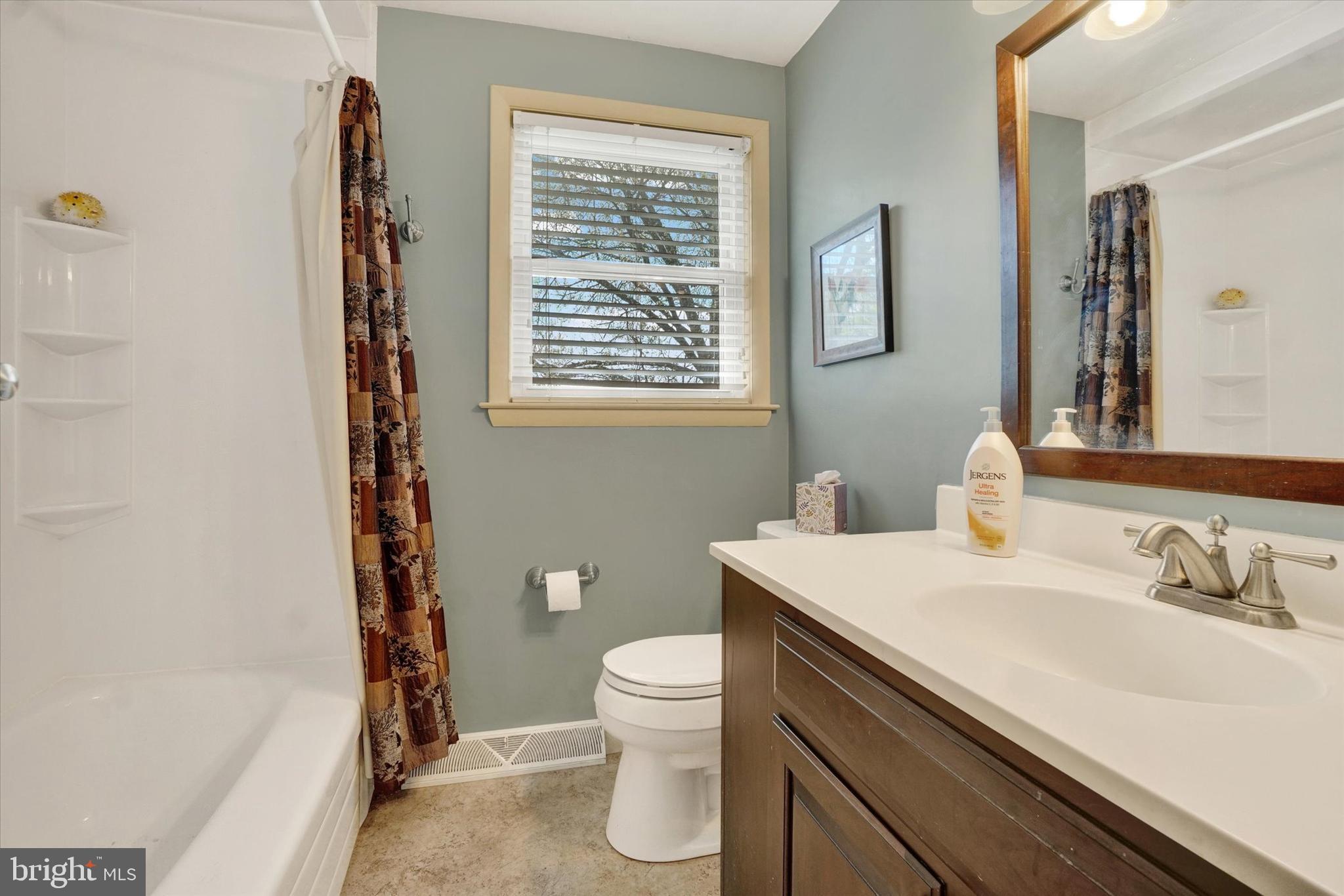 HAINES ACRES - Residential