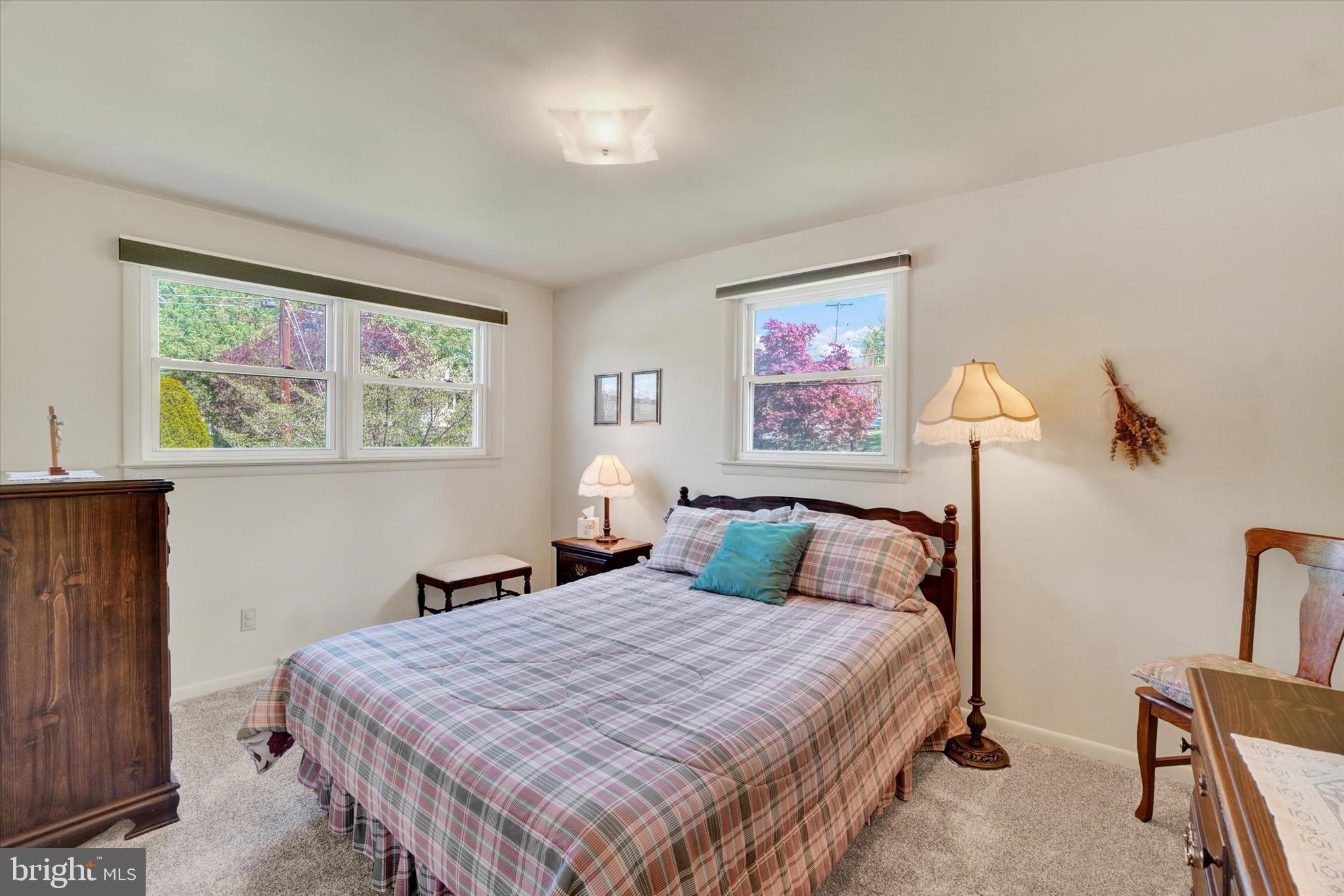 HAINES ACRES - Residential