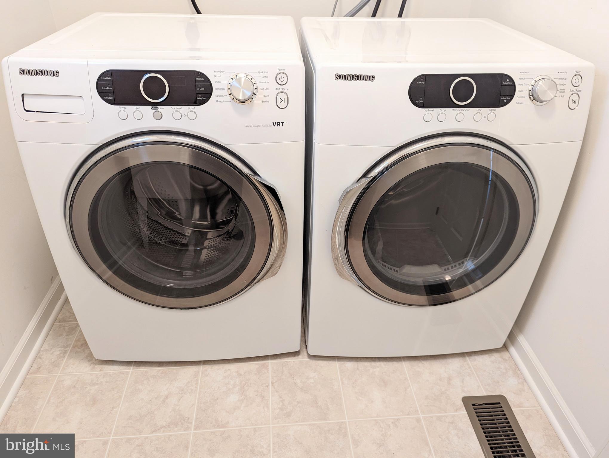 BRENTWOOD - Residential