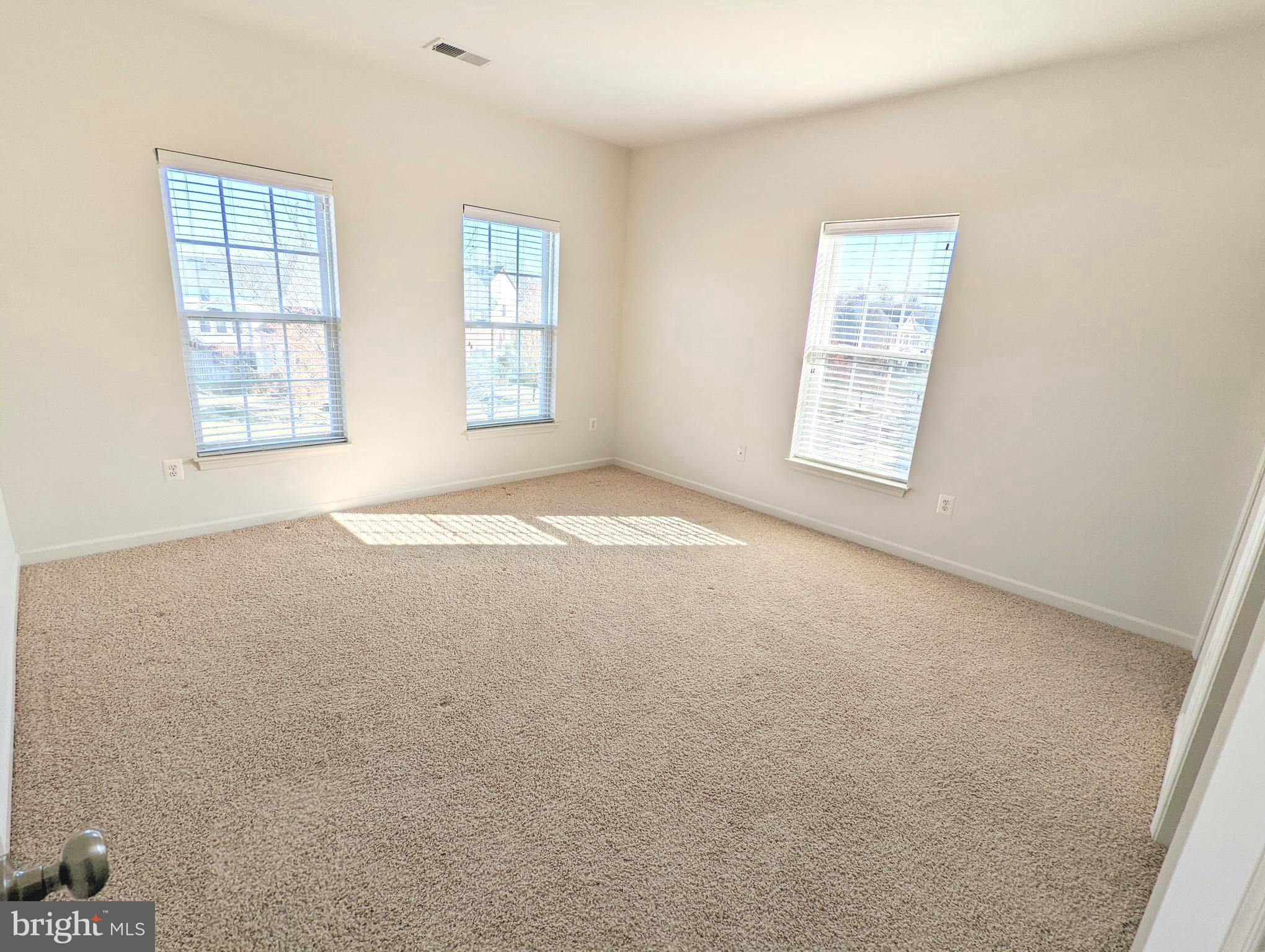 BRENTWOOD - Residential