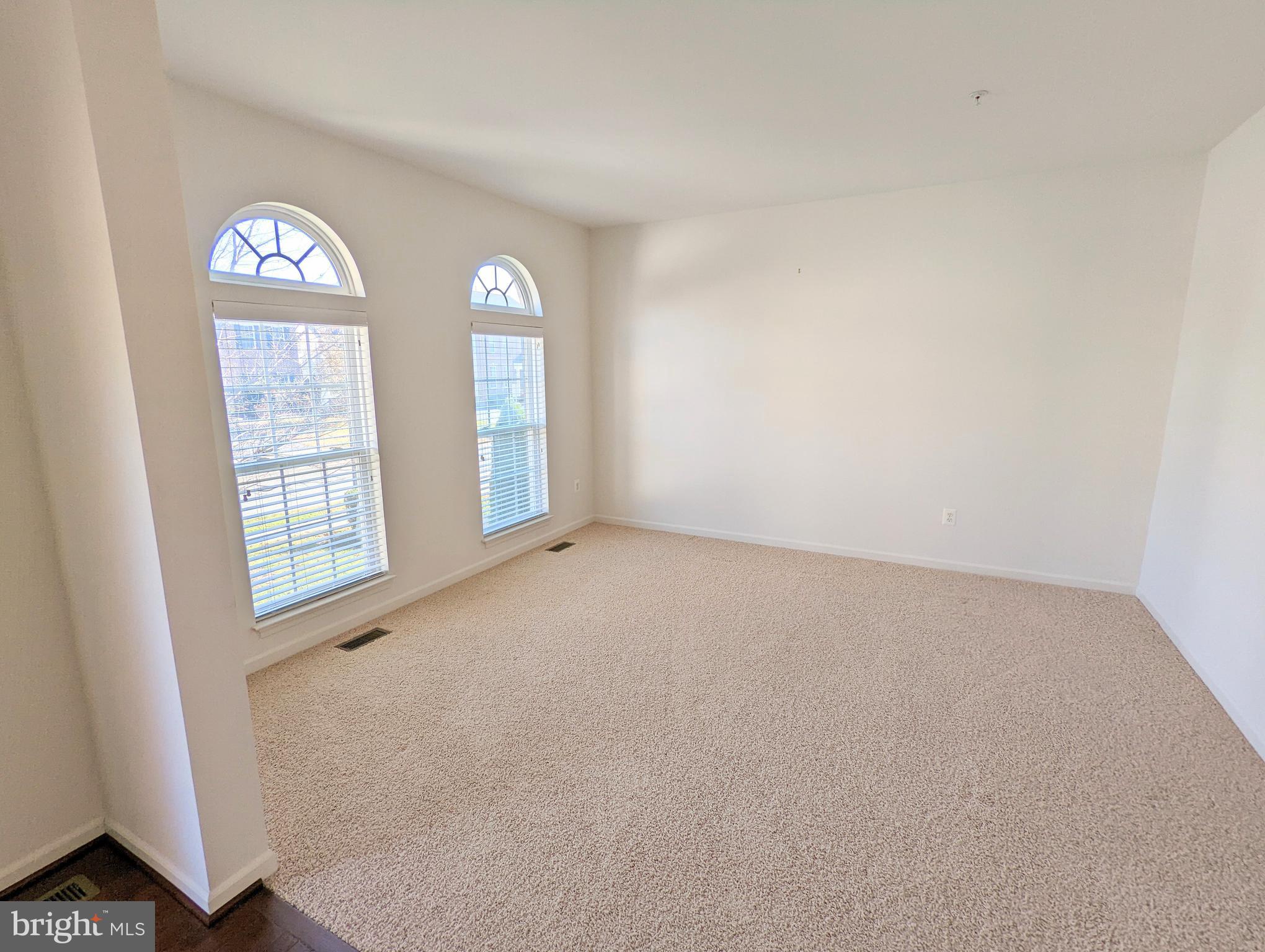 BRENTWOOD - Residential