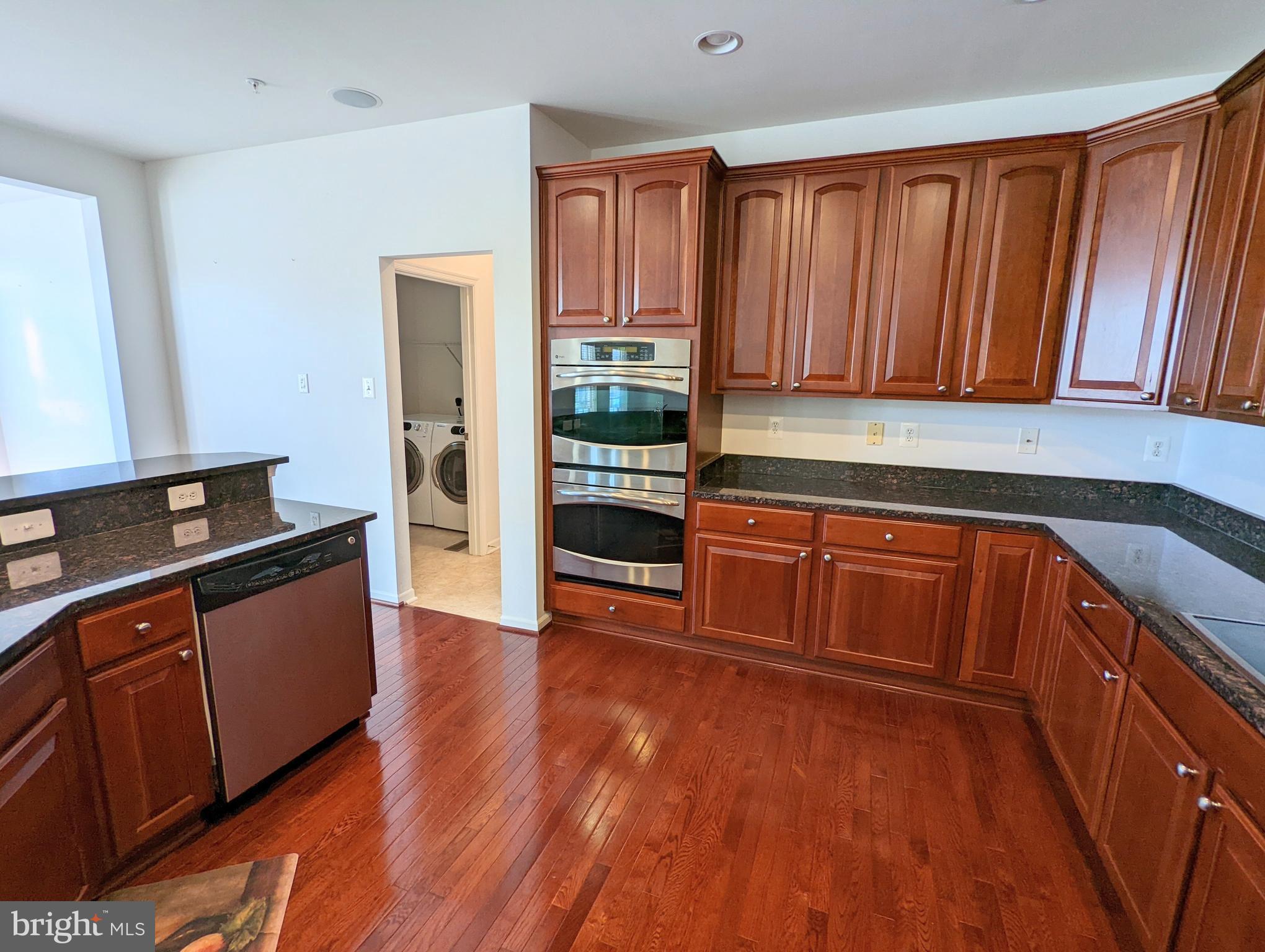 BRENTWOOD - Residential