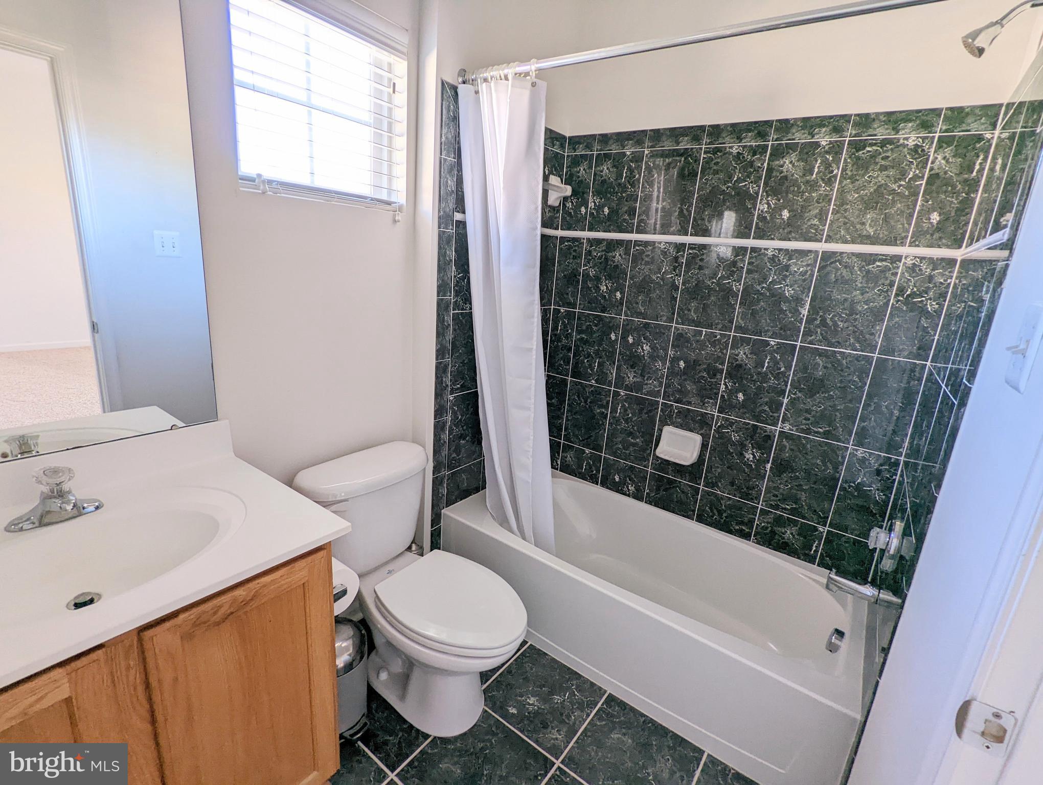 BRENTWOOD - Residential