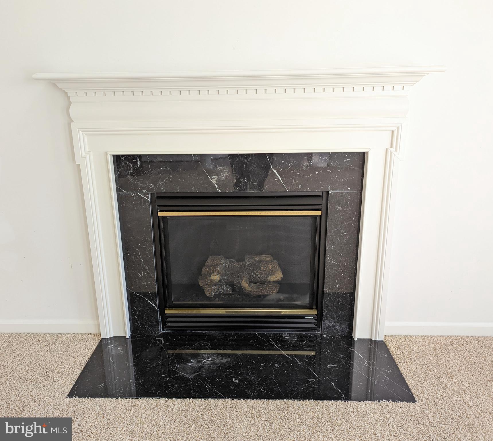 BRENTWOOD - Residential