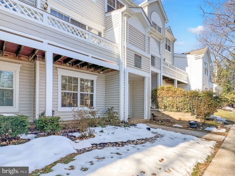 Photo of 14415 Fallscliff Lane, CENTREVILLE, VA 20120 (MLS # VAFX2347450)
