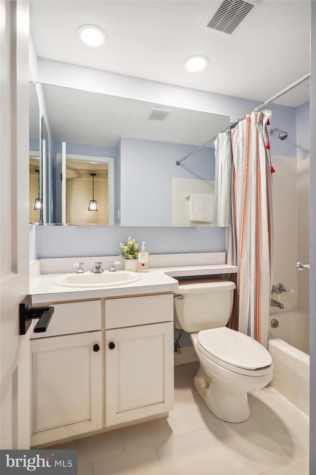 OLD FARM - Residential