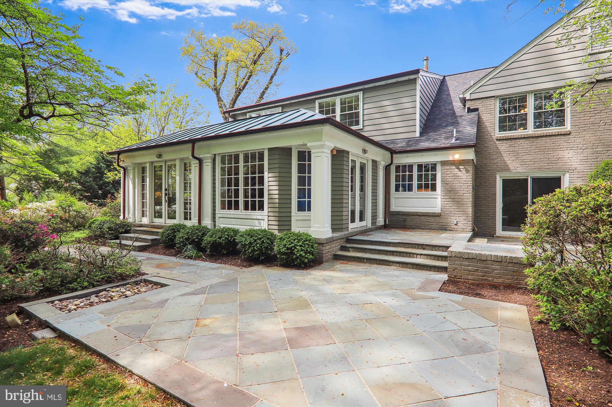 OLD FARM - Residential