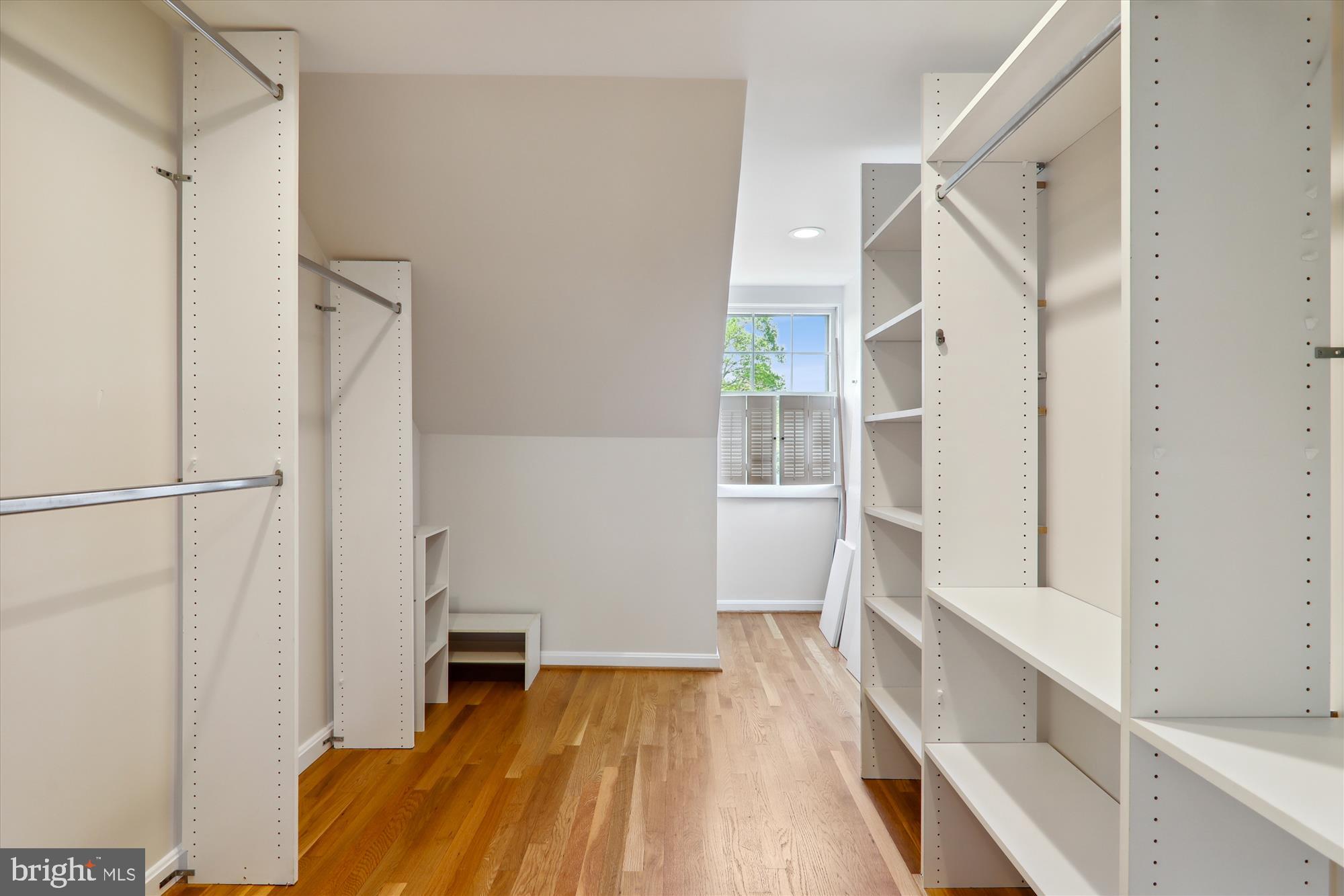 OLD FARM - Residential