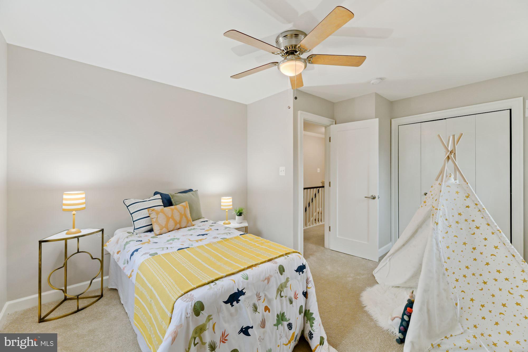 ORANGE HUNT ESTATES - Residential