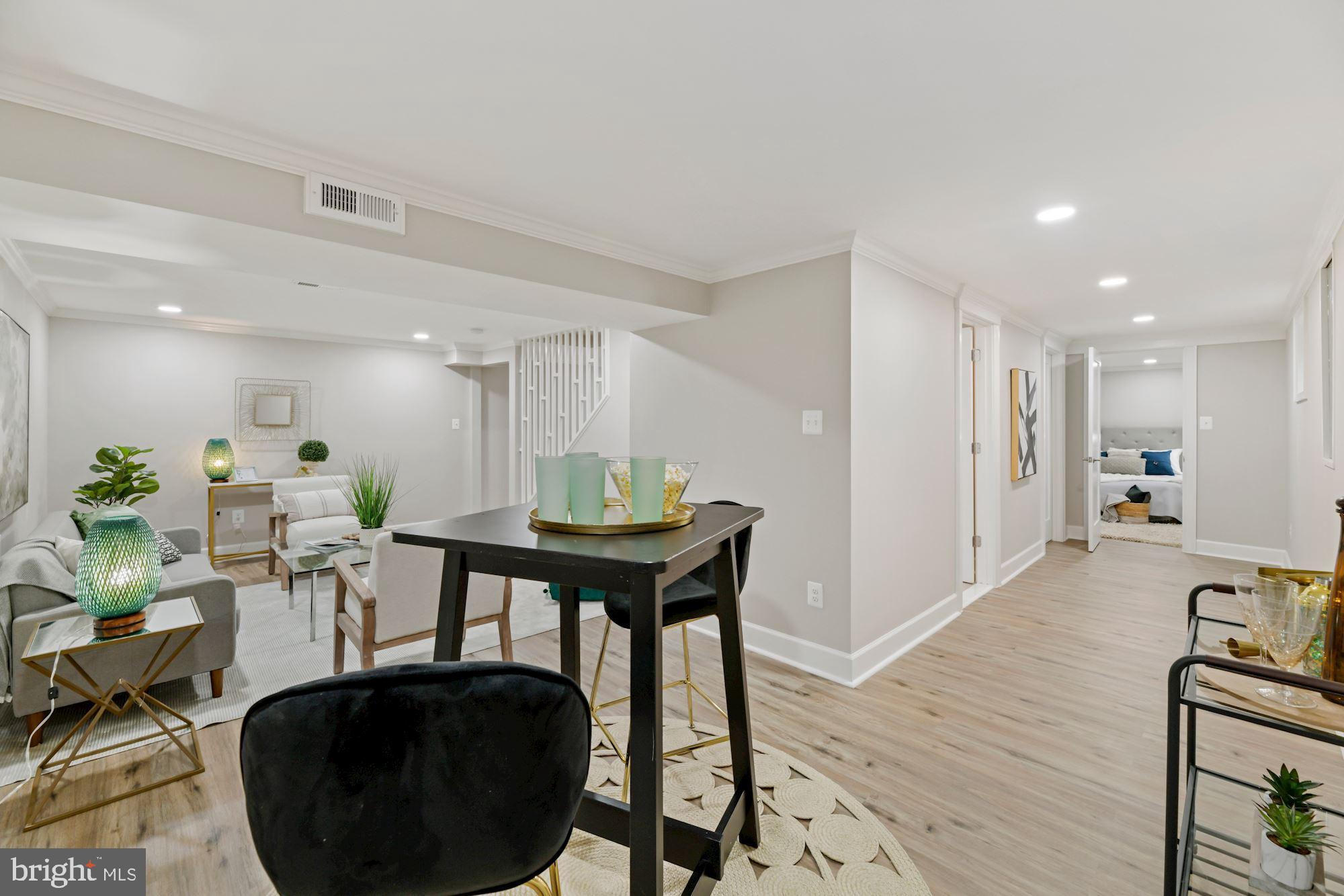 ORANGE HUNT ESTATES - Residential