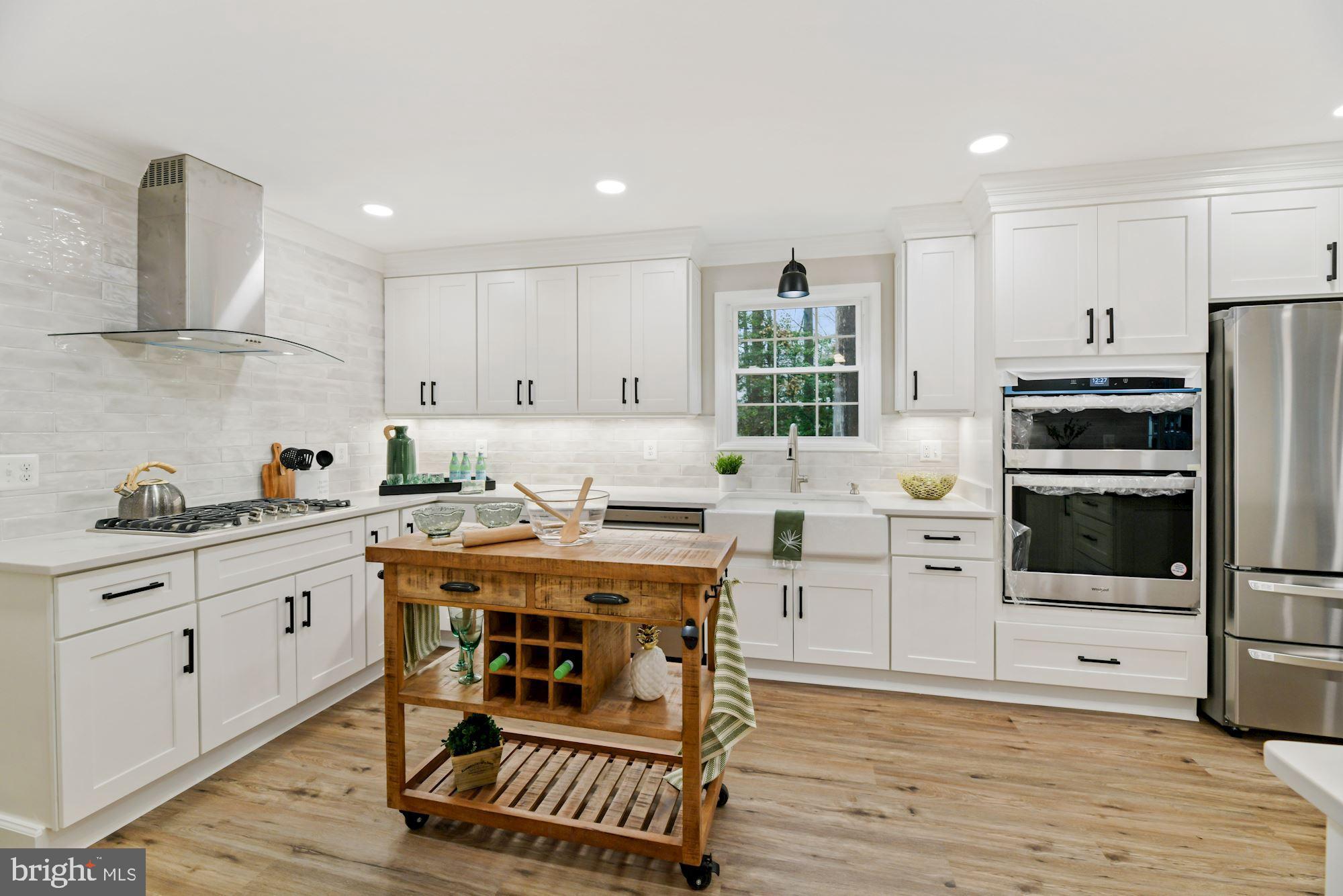 ORANGE HUNT ESTATES - Residential