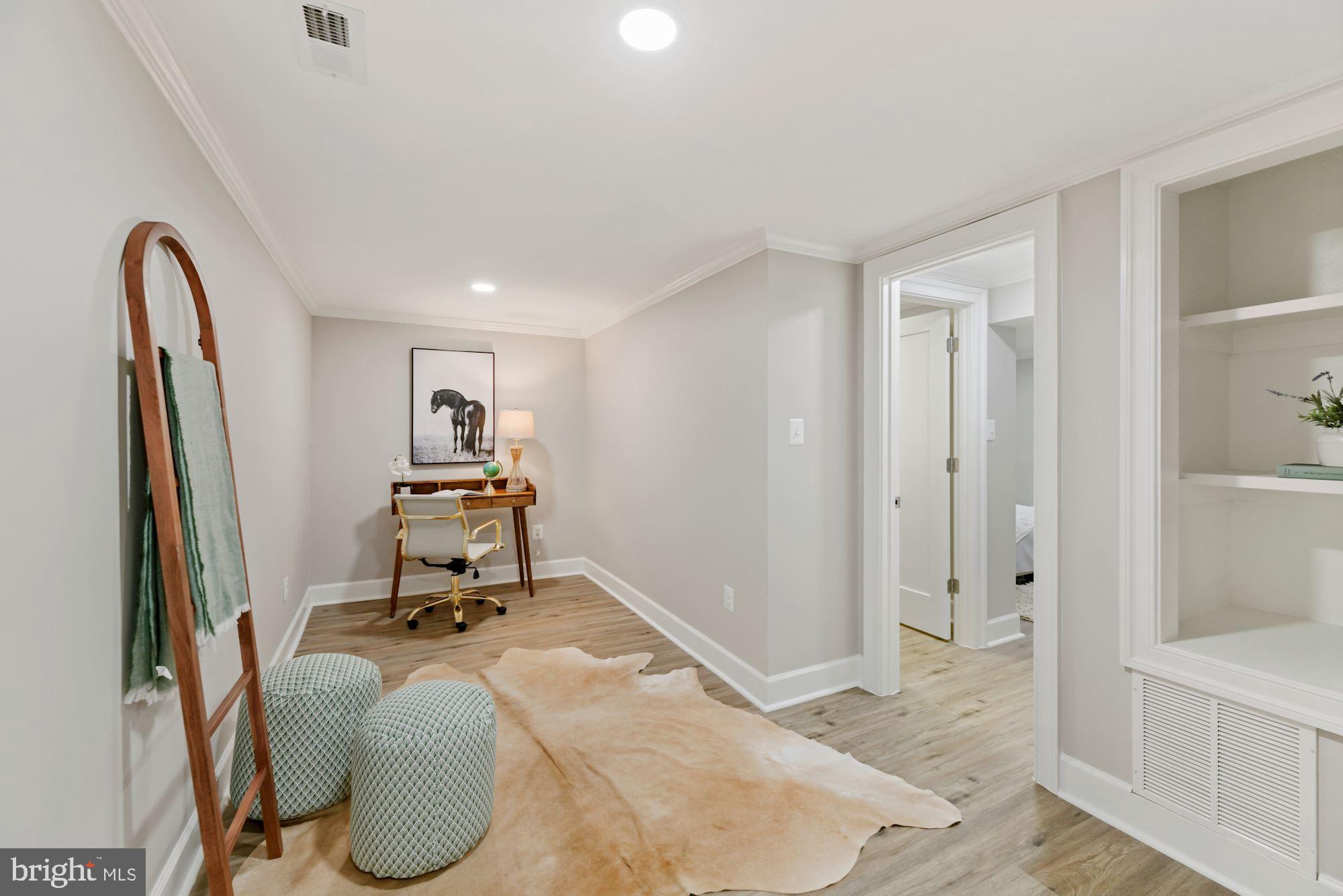 ORANGE HUNT ESTATES - Residential