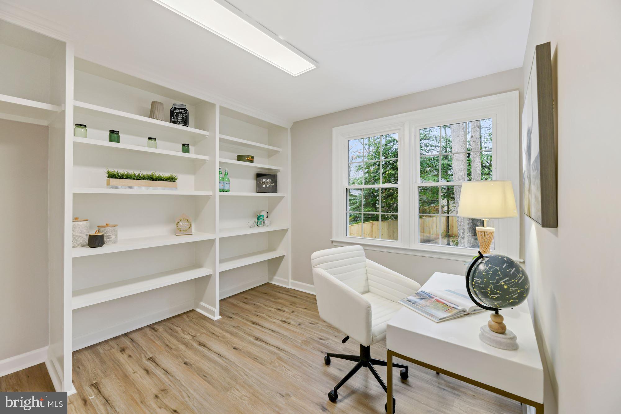 ORANGE HUNT ESTATES - Residential