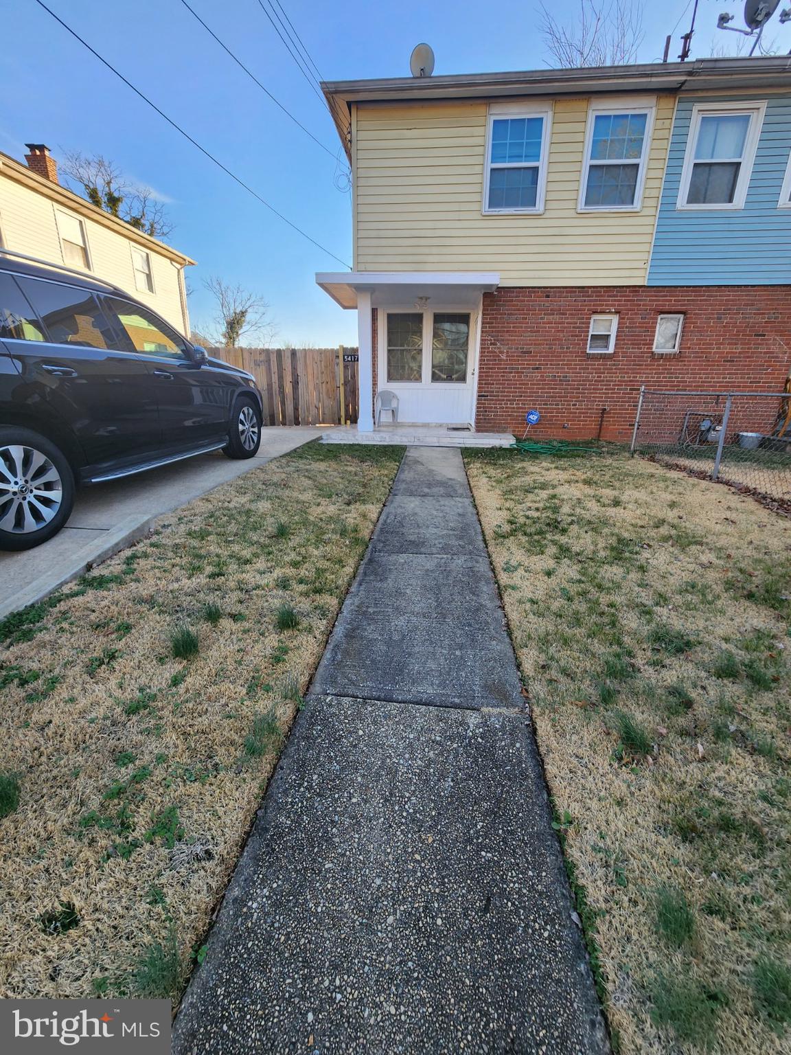 QUINCY MANOR - Residential