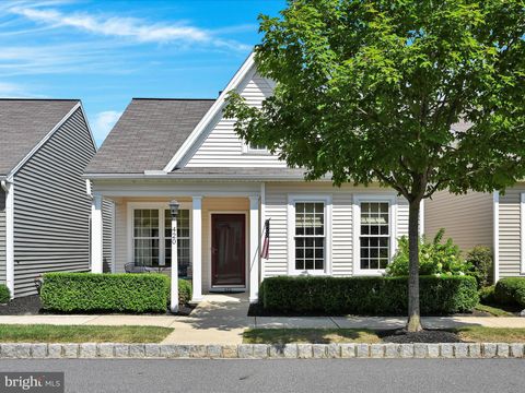 Photo of 420 Old Post Lane, Strasburg, PA 17579 (MLS # PALA2039720)