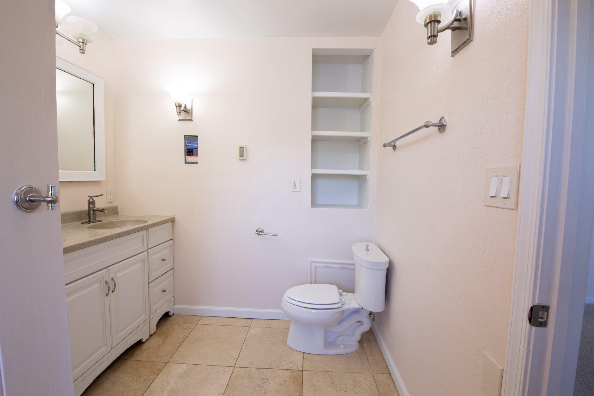 COUNTRY CLUB PARK - Residential