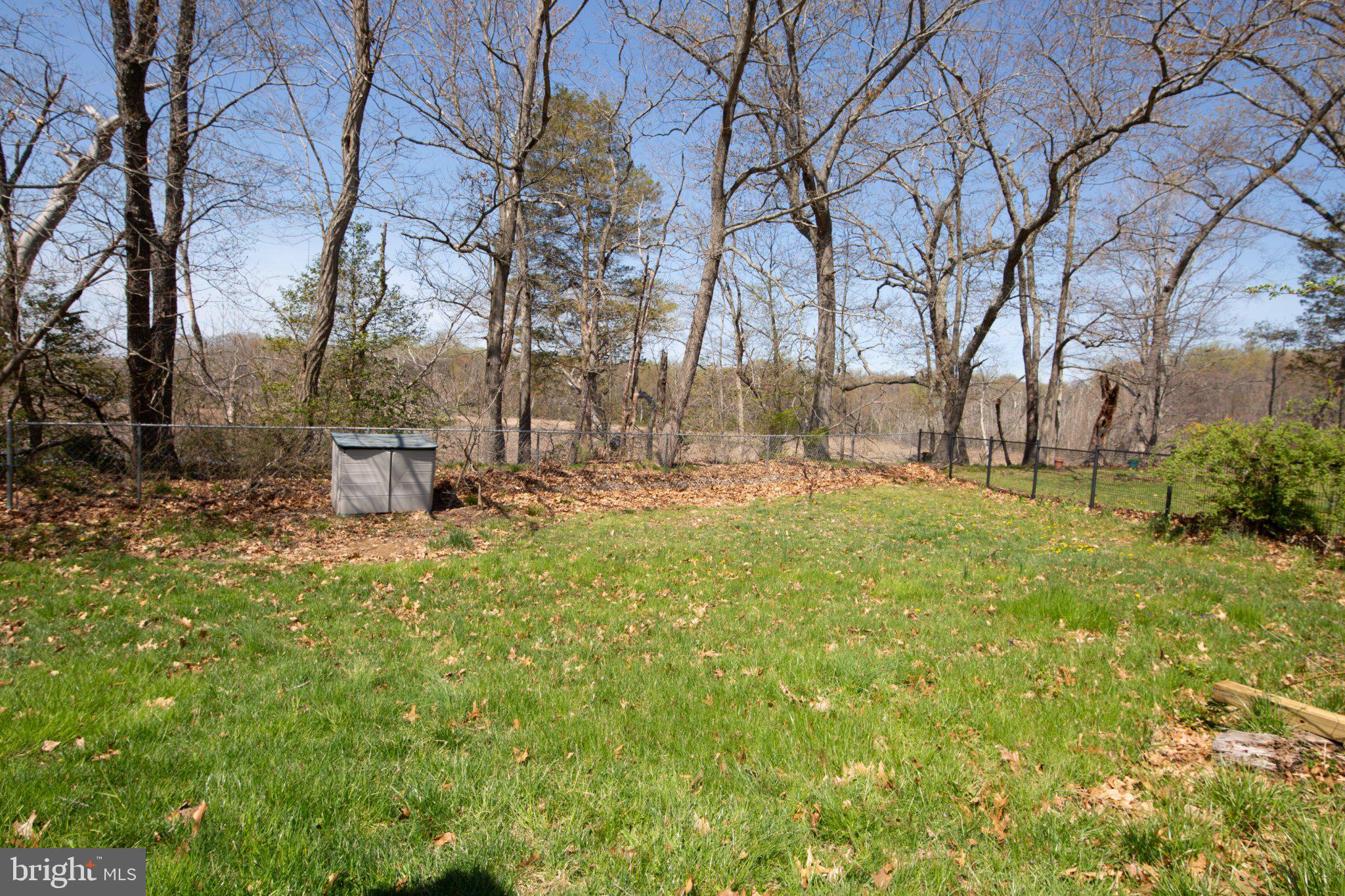 COUNTRY CLUB PARK - Residential