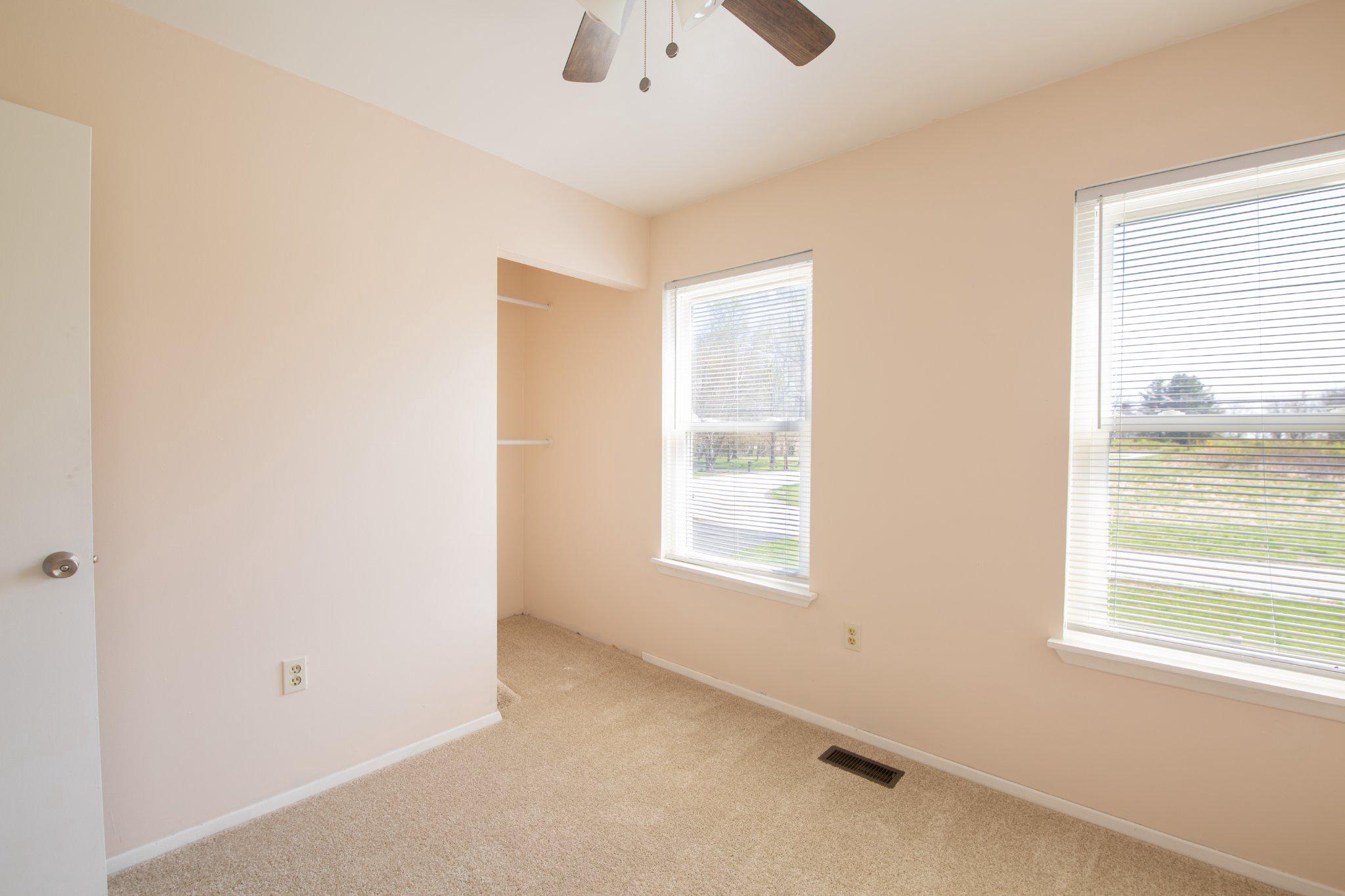 COUNTRY CLUB PARK - Residential