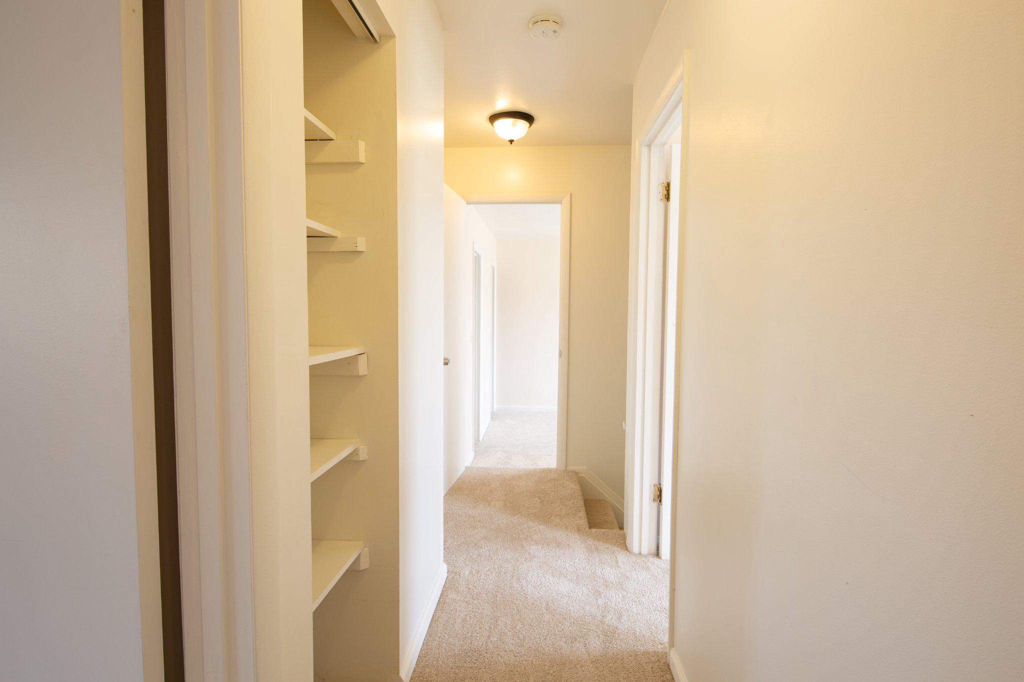 COUNTRY CLUB PARK - Residential