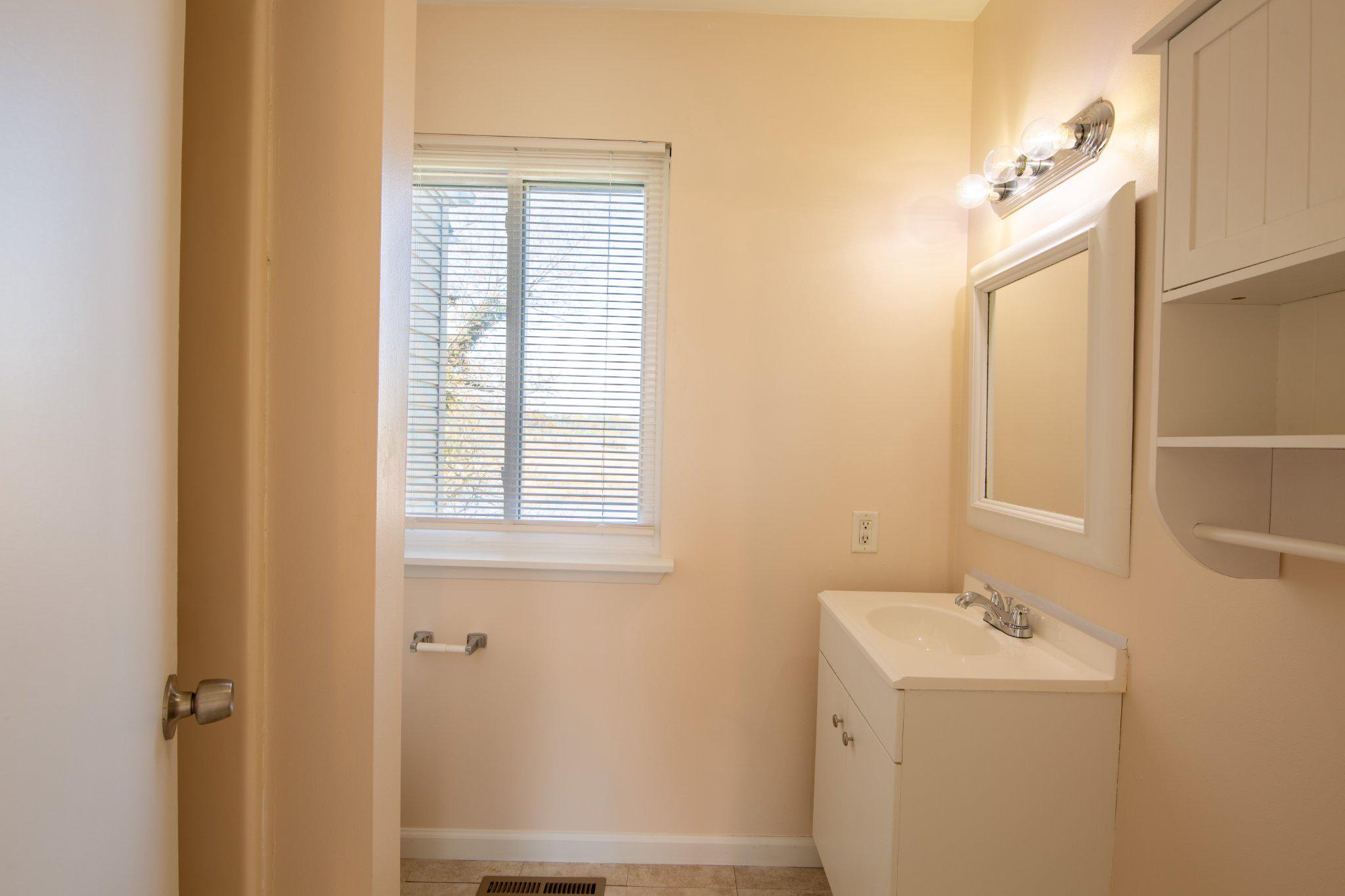 COUNTRY CLUB PARK - Residential