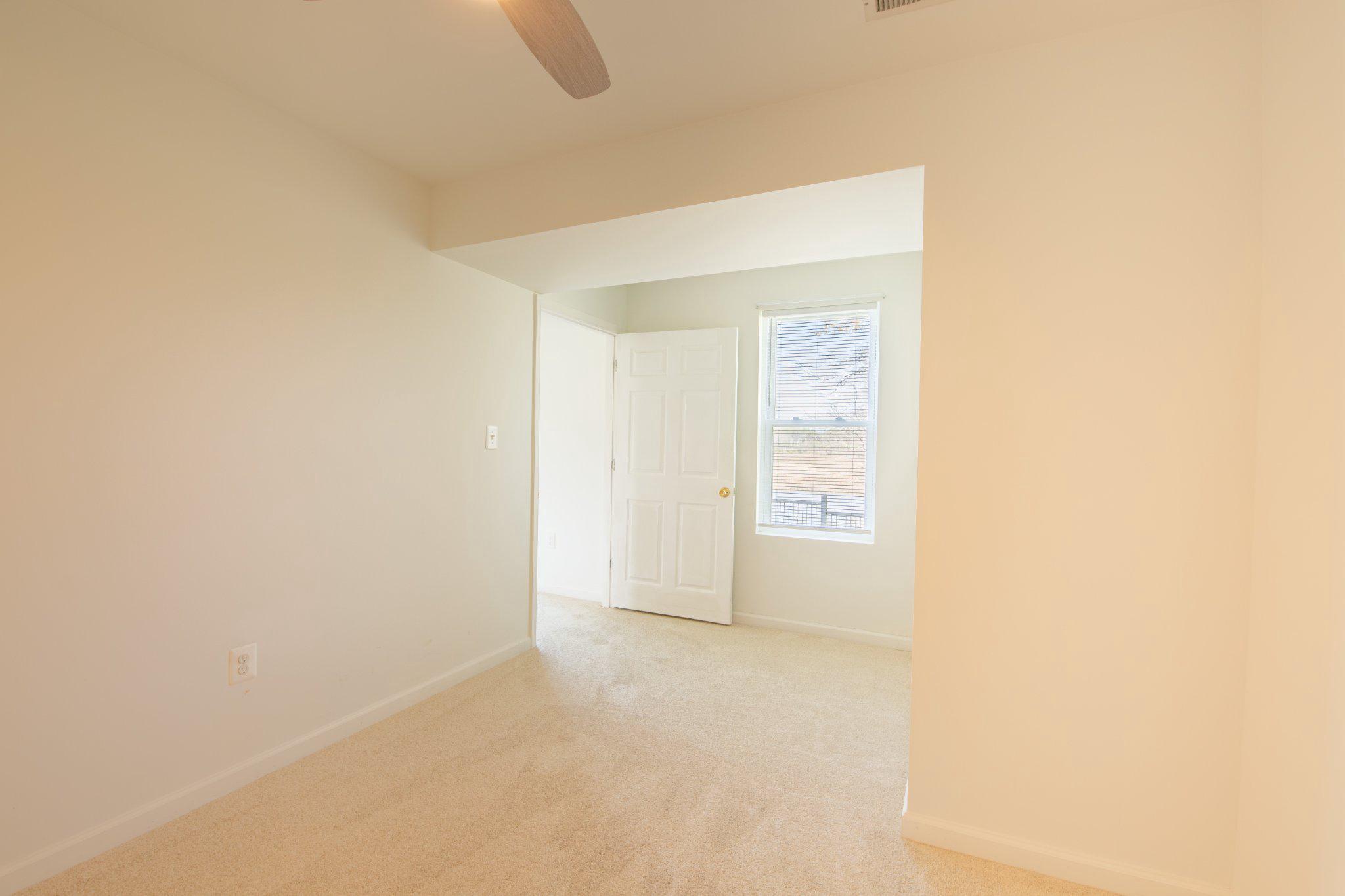 COUNTRY CLUB PARK - Residential