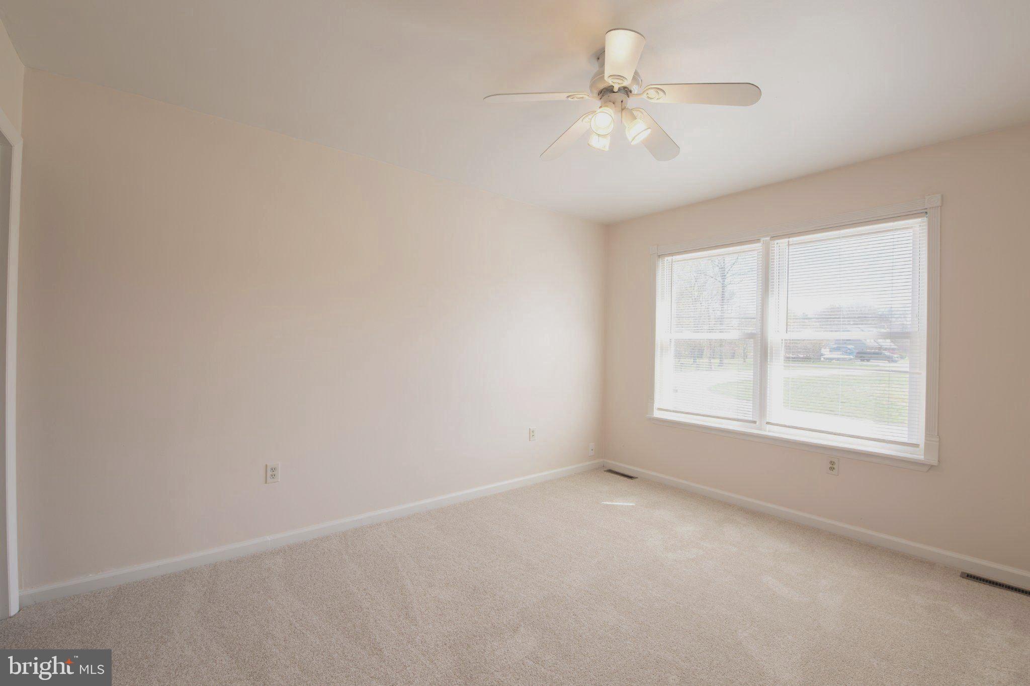 COUNTRY CLUB PARK - Residential