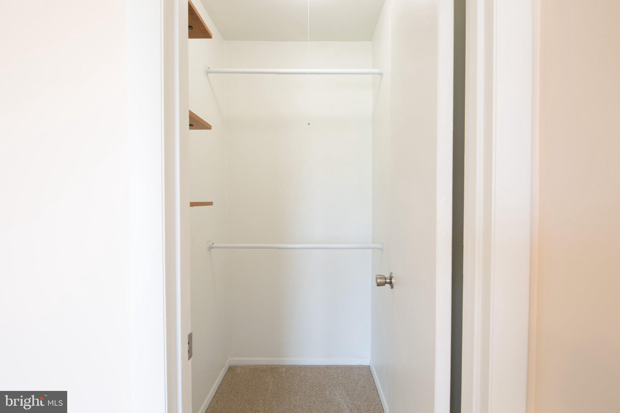 COUNTRY CLUB PARK - Residential