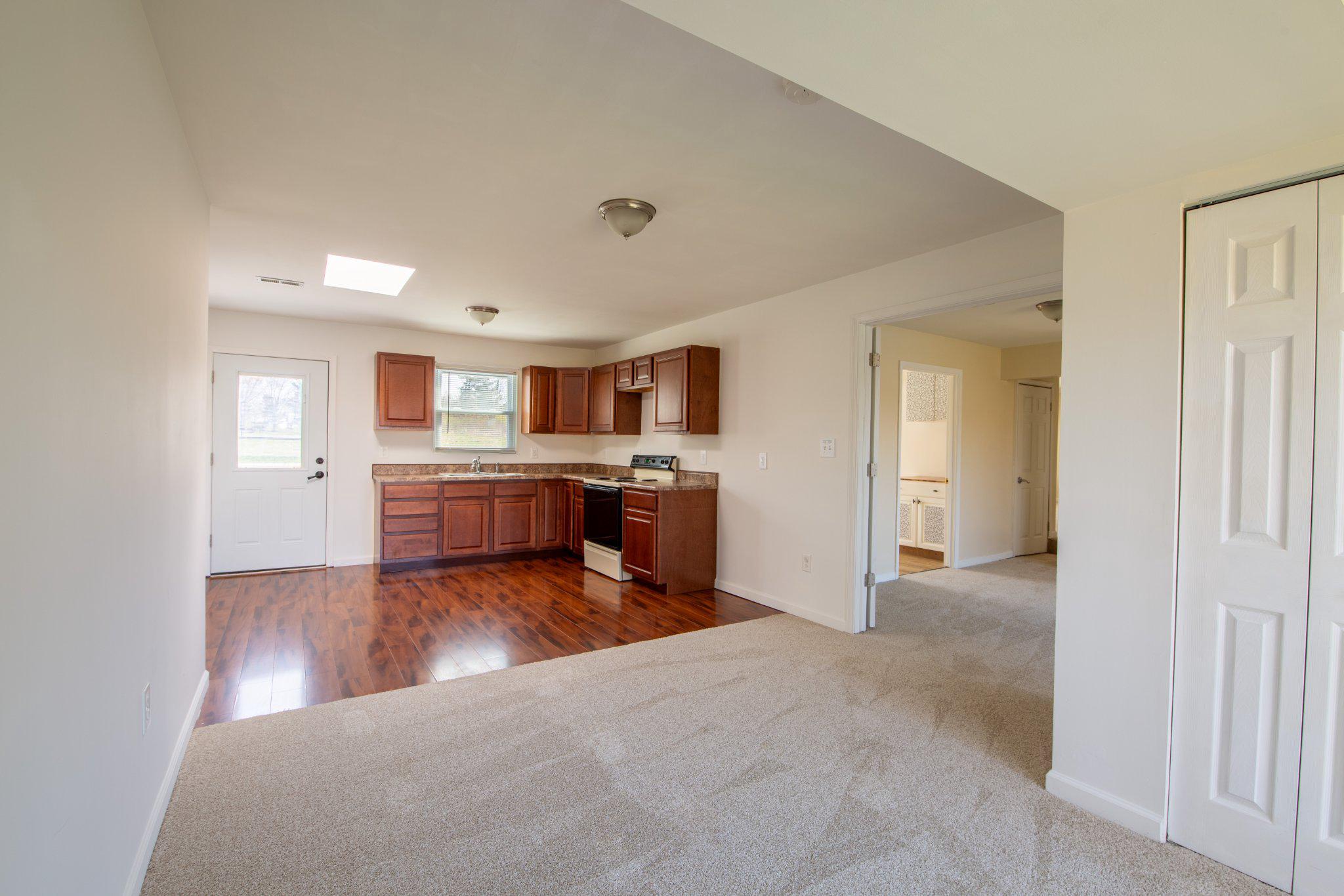 COUNTRY CLUB PARK - Residential