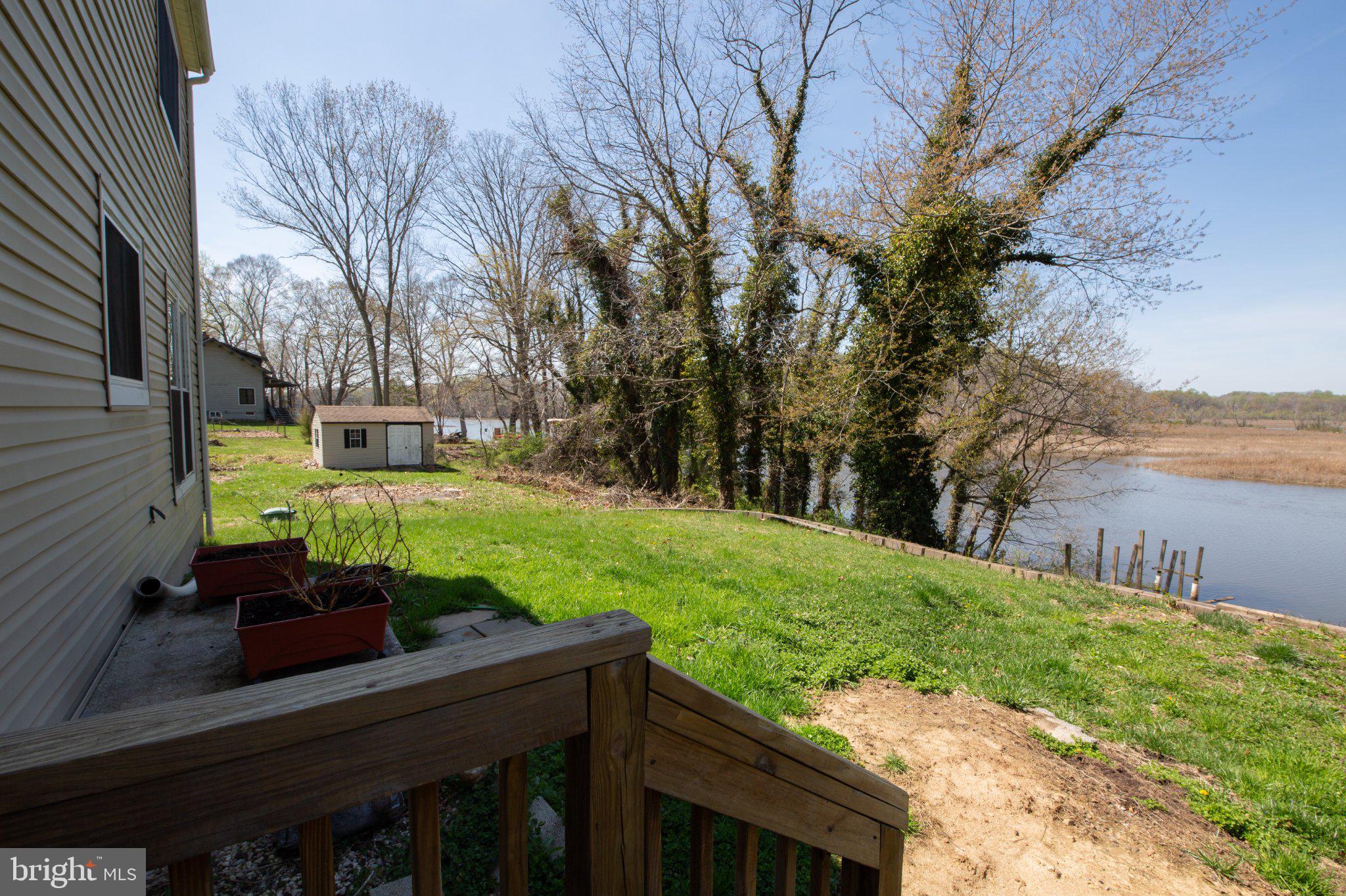 COUNTRY CLUB PARK - Residential