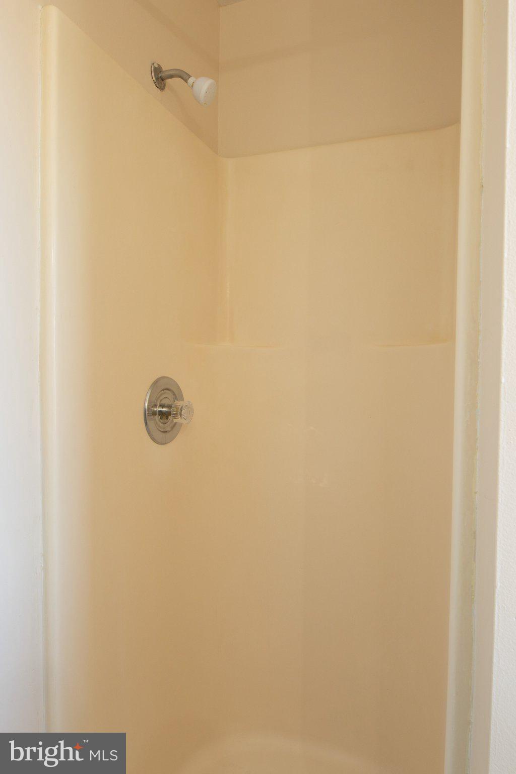 COUNTRY CLUB PARK - Residential